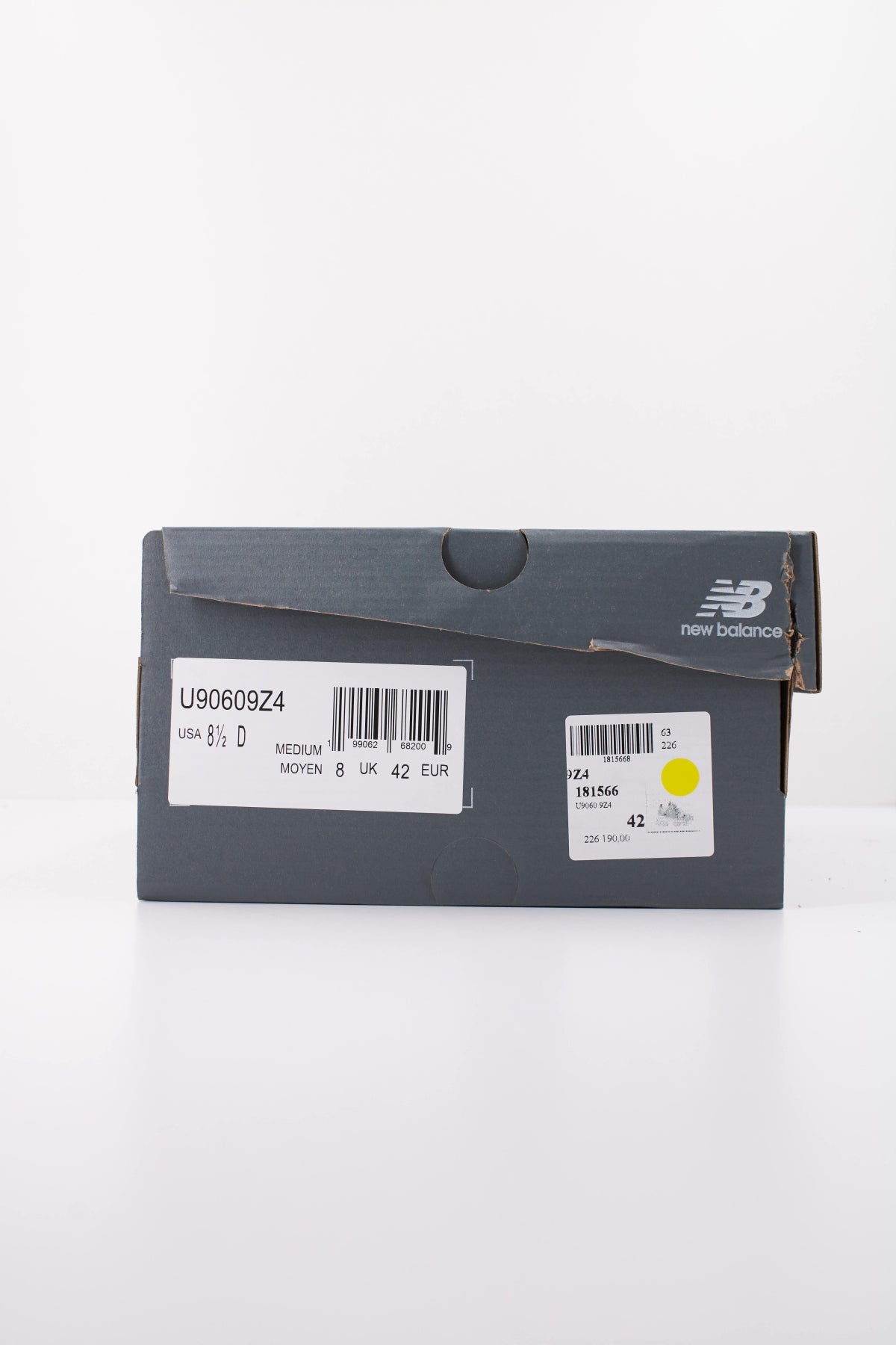 NEW BALANCE U9060 9Z4 DEPORTIVO en color GRIS (6)