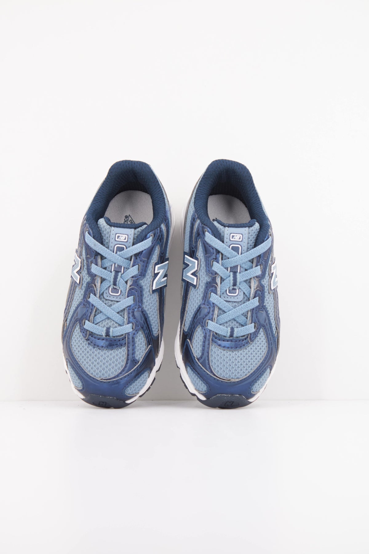 NEW BALANCE I740 22B en color AZUL (3)