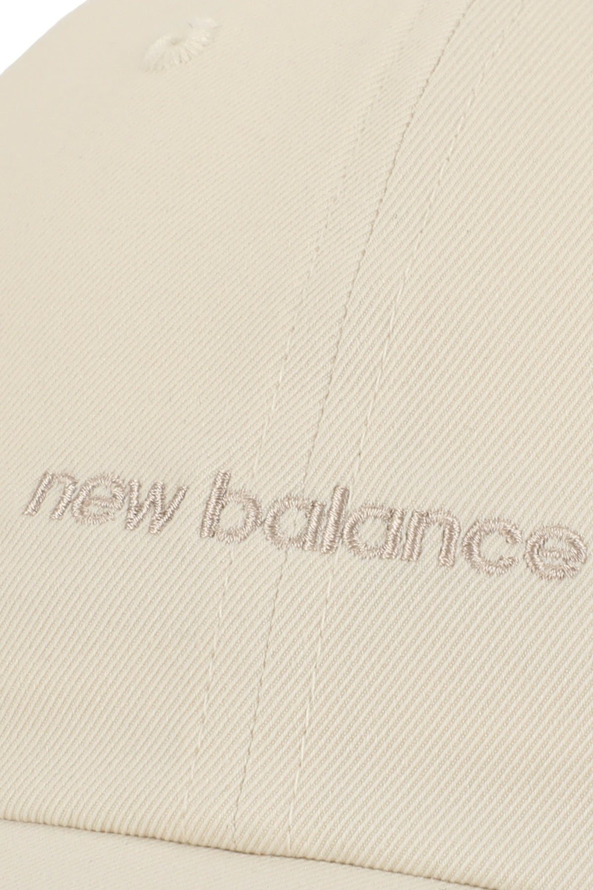 NEW BALANCE LAH51010 PANEL LINEAR LOGO HAT en color (3)