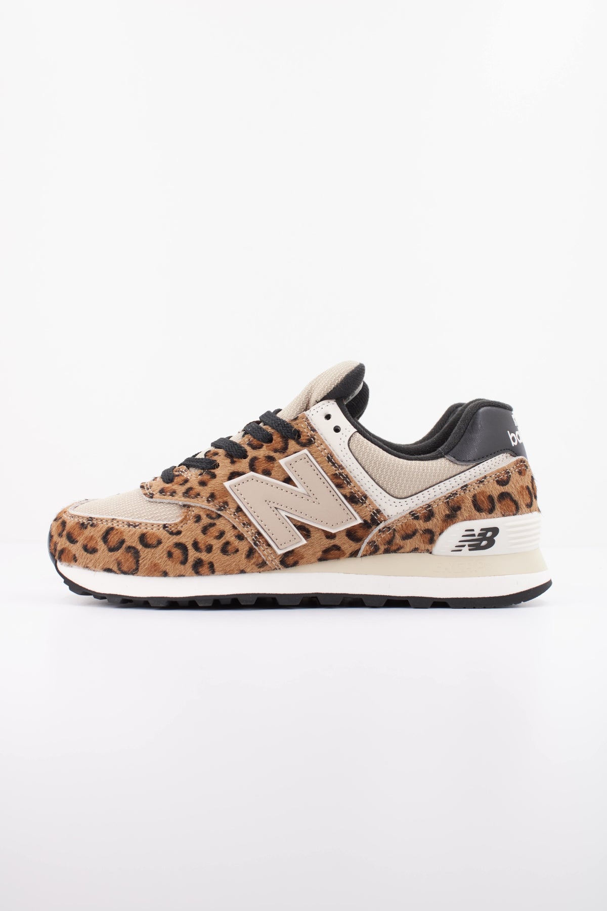 NEW BALANCE W574 en color ANIMAL PRINT (1)