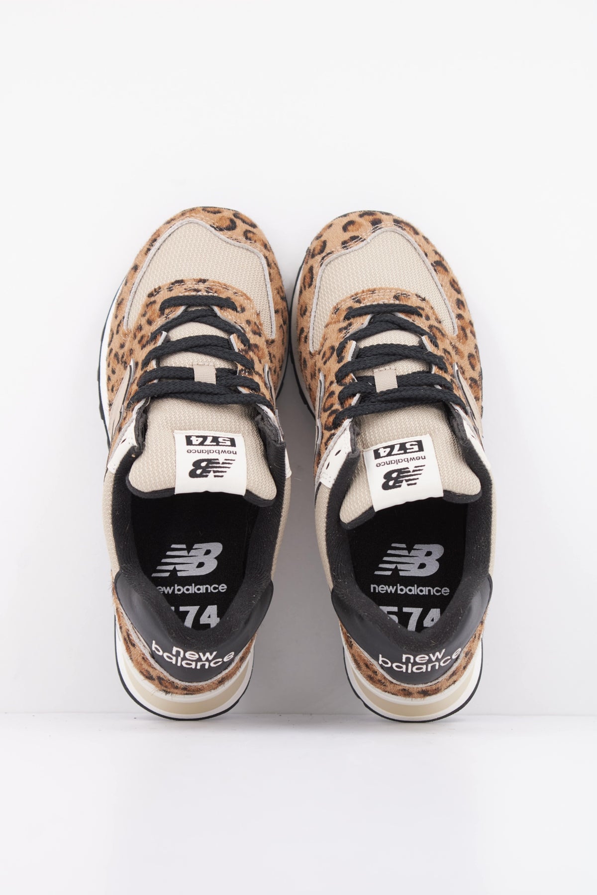 NEW BALANCE W574 en color ANIMAL PRINT (3)