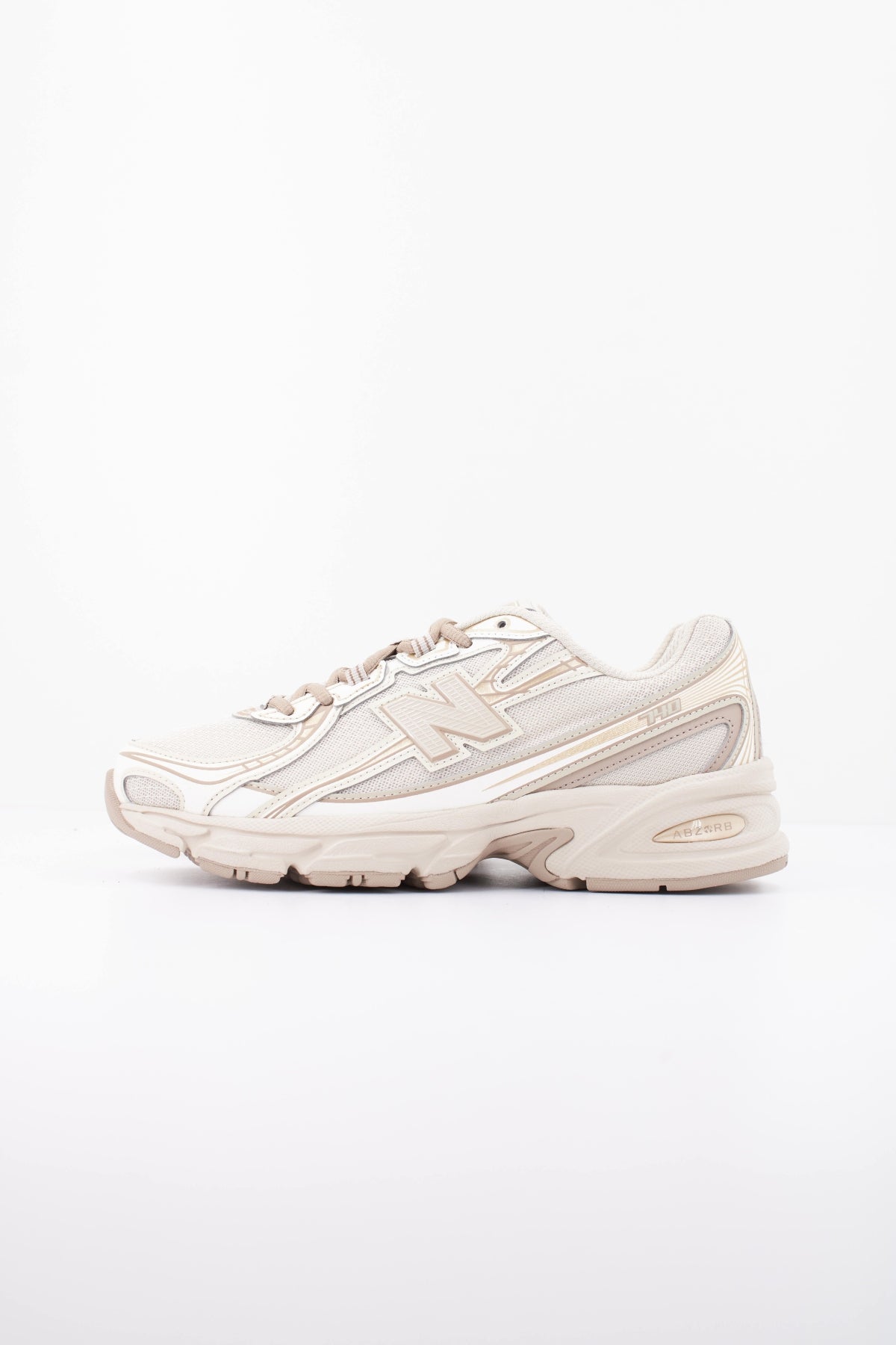 NEW BALANCE U740 9HK DEPORTIVO en color BEIS (1)