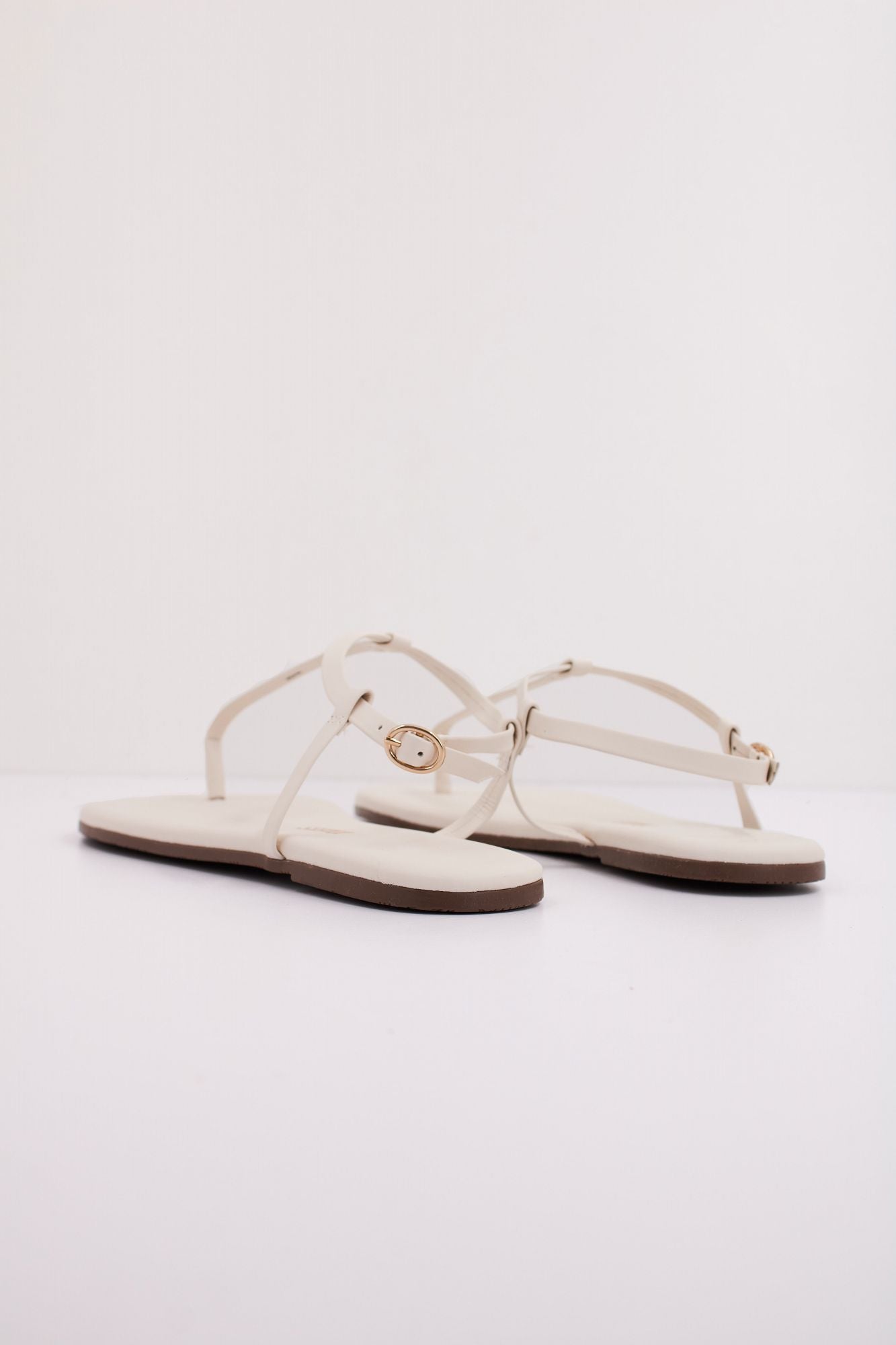 TKEES TKEMARIANA en color BLANCO (4)