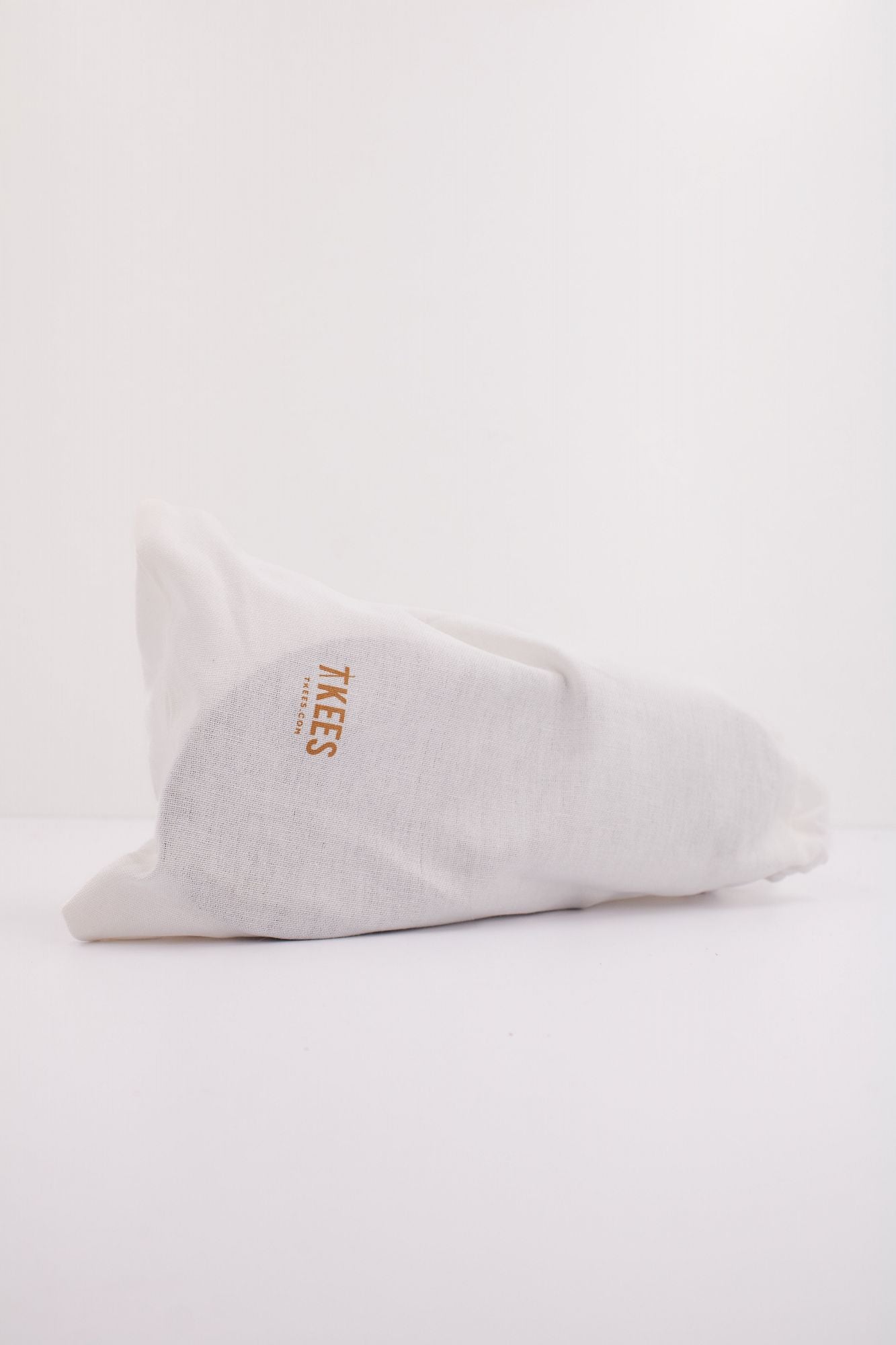 TKEES TKEMARIANA en color BLANCO (6)