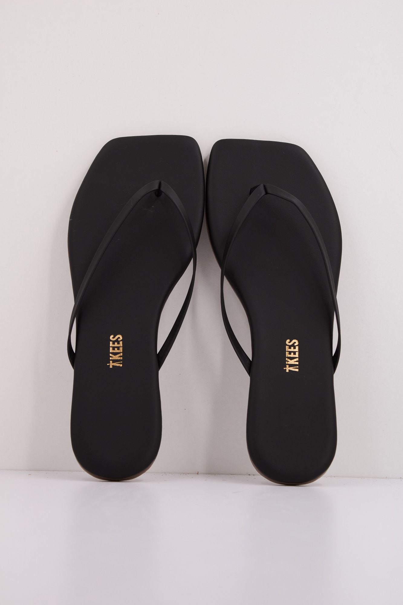 TKEES TKESQUARE TOE en color NEGRO (3)