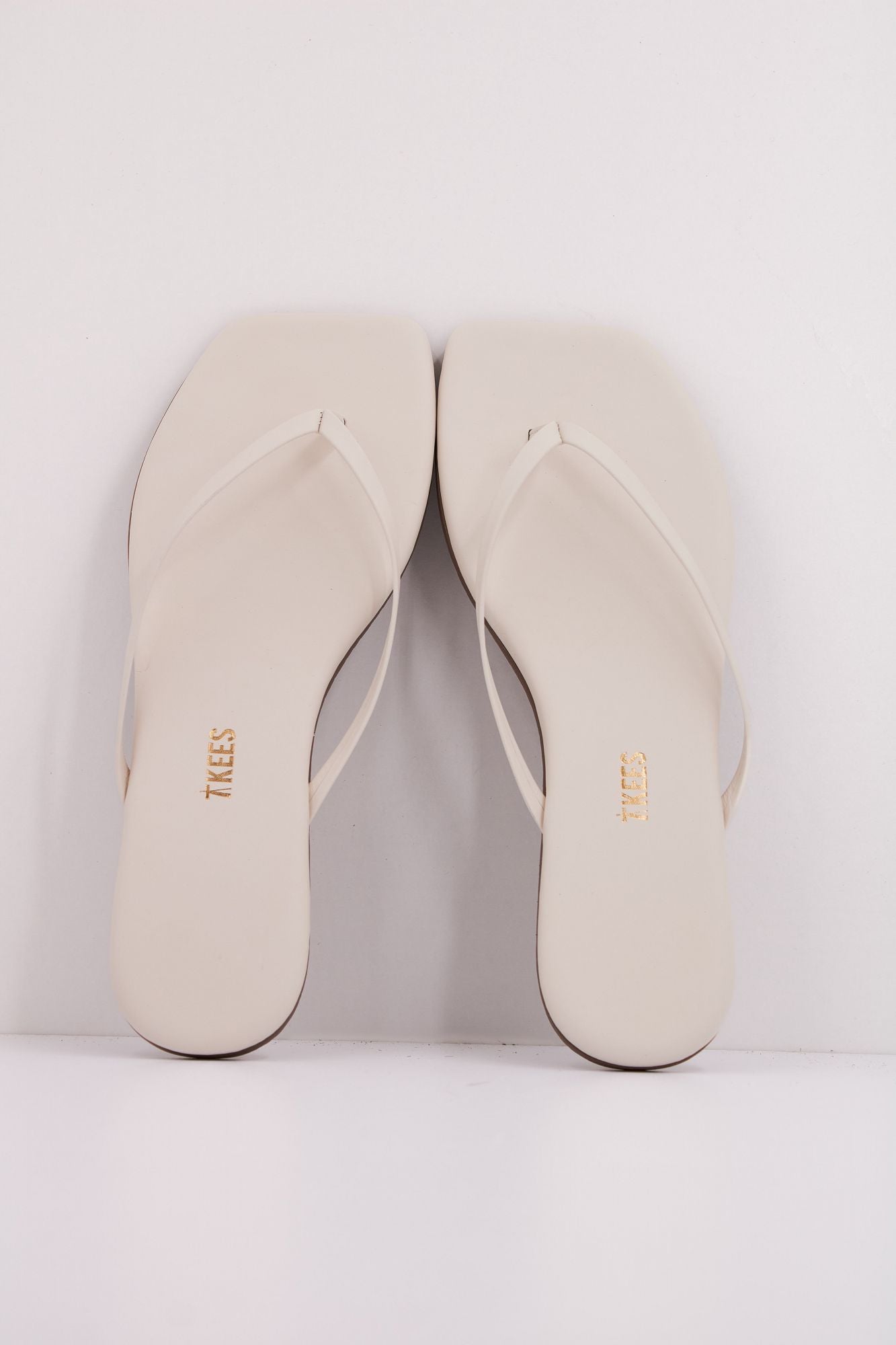 TKEES TKESQUARE TOE en color BLANCO (3)