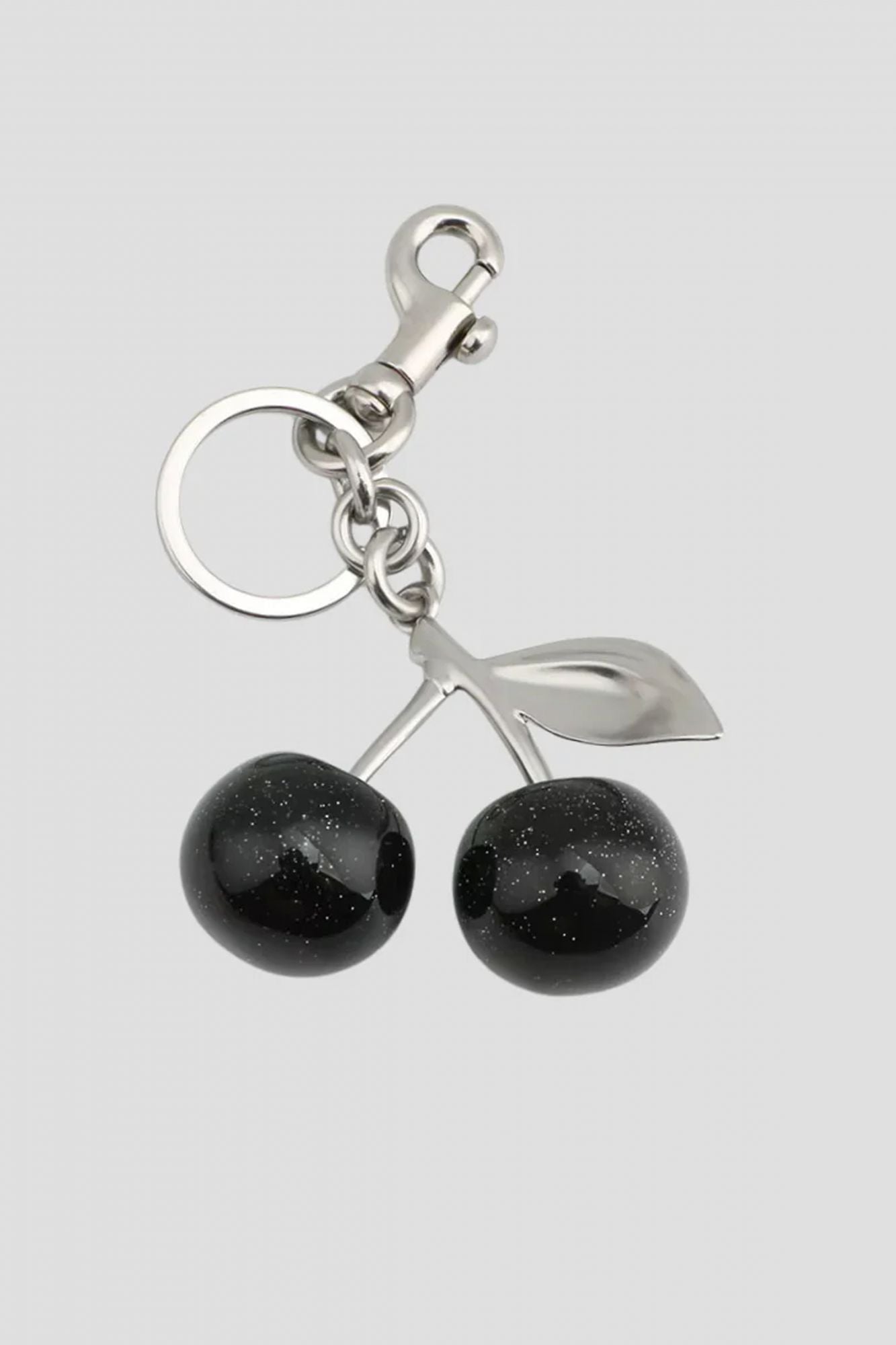 STICKY BESTIE CHERRY CHARM en color NEGRO (1)