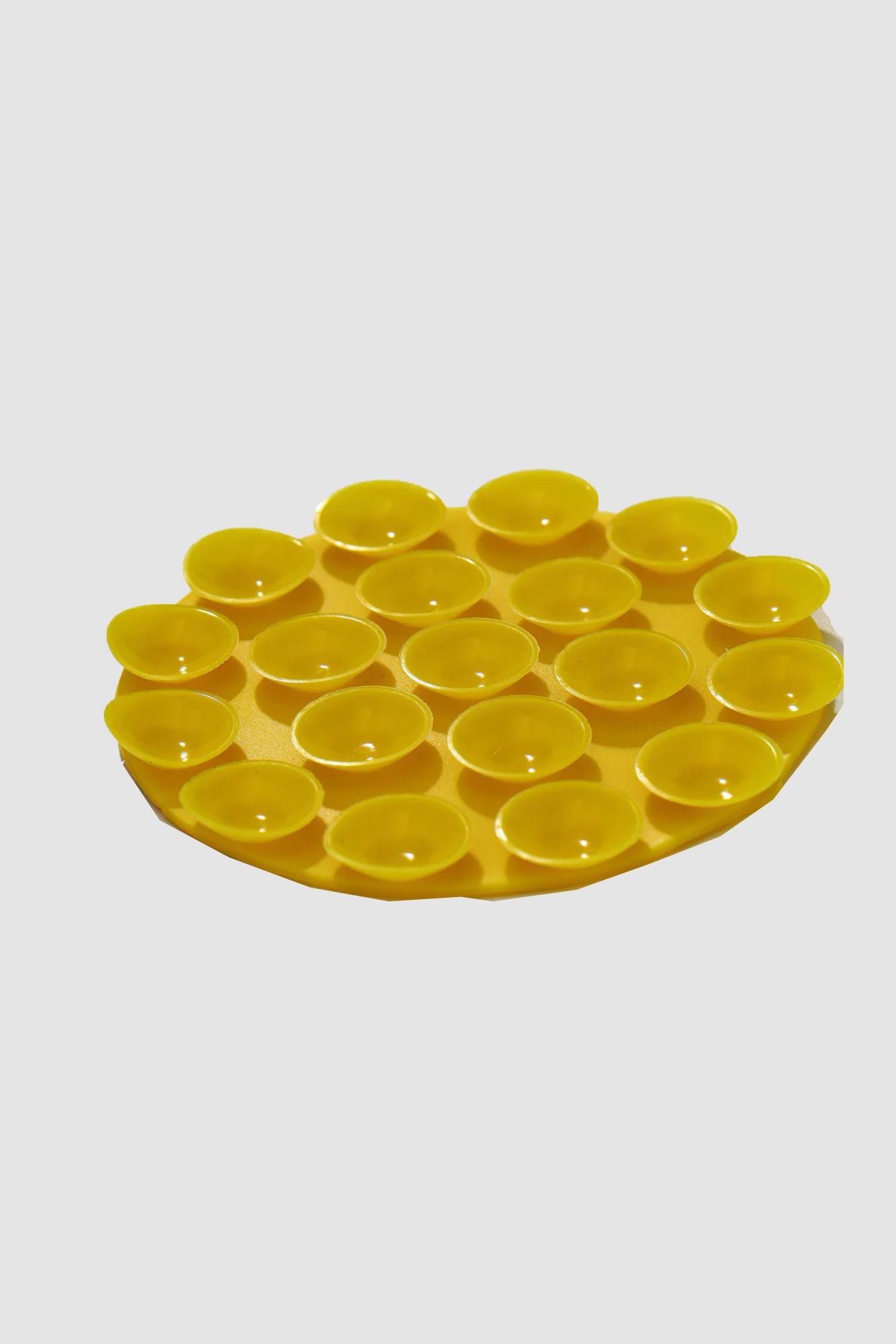 STICKY BESTIE THE ROUNDIE en color AMARILLO (3)