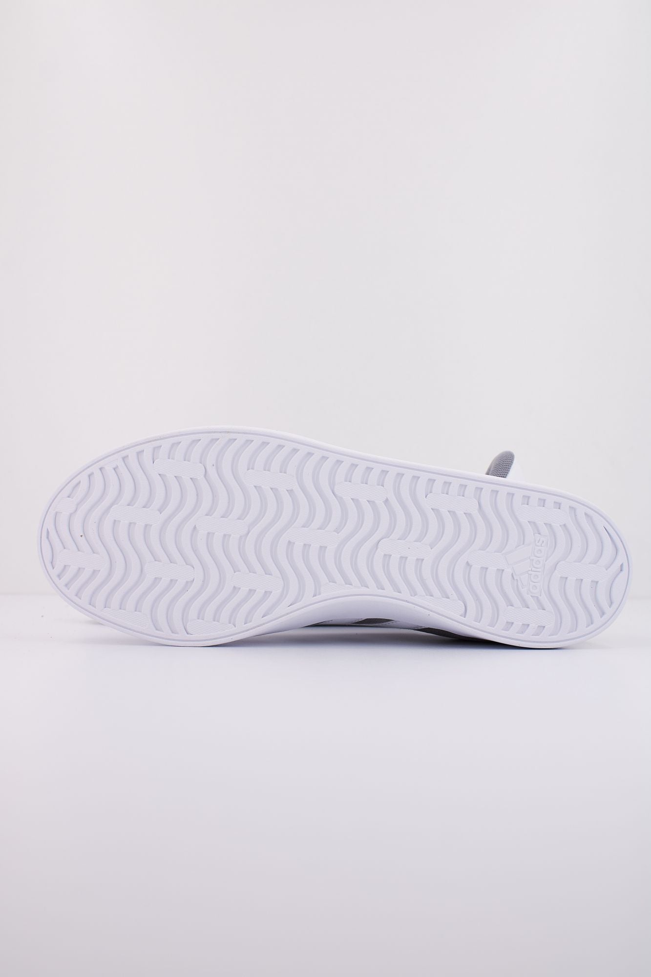 ADIDAS VL COURT 3.0 en color GRIS (5)