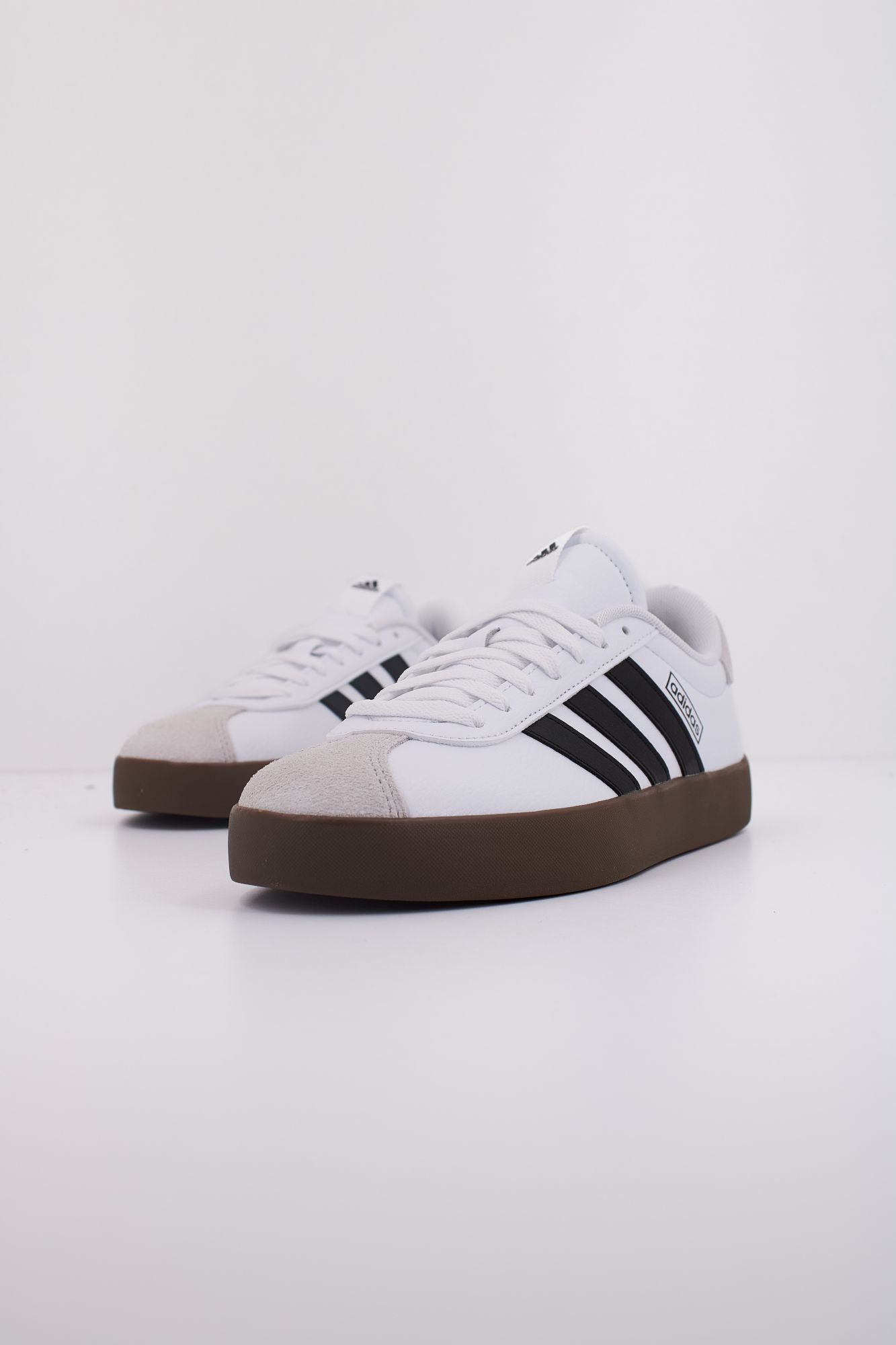 ADIDAS VL COURT 3.0 en color BLANCO (2)