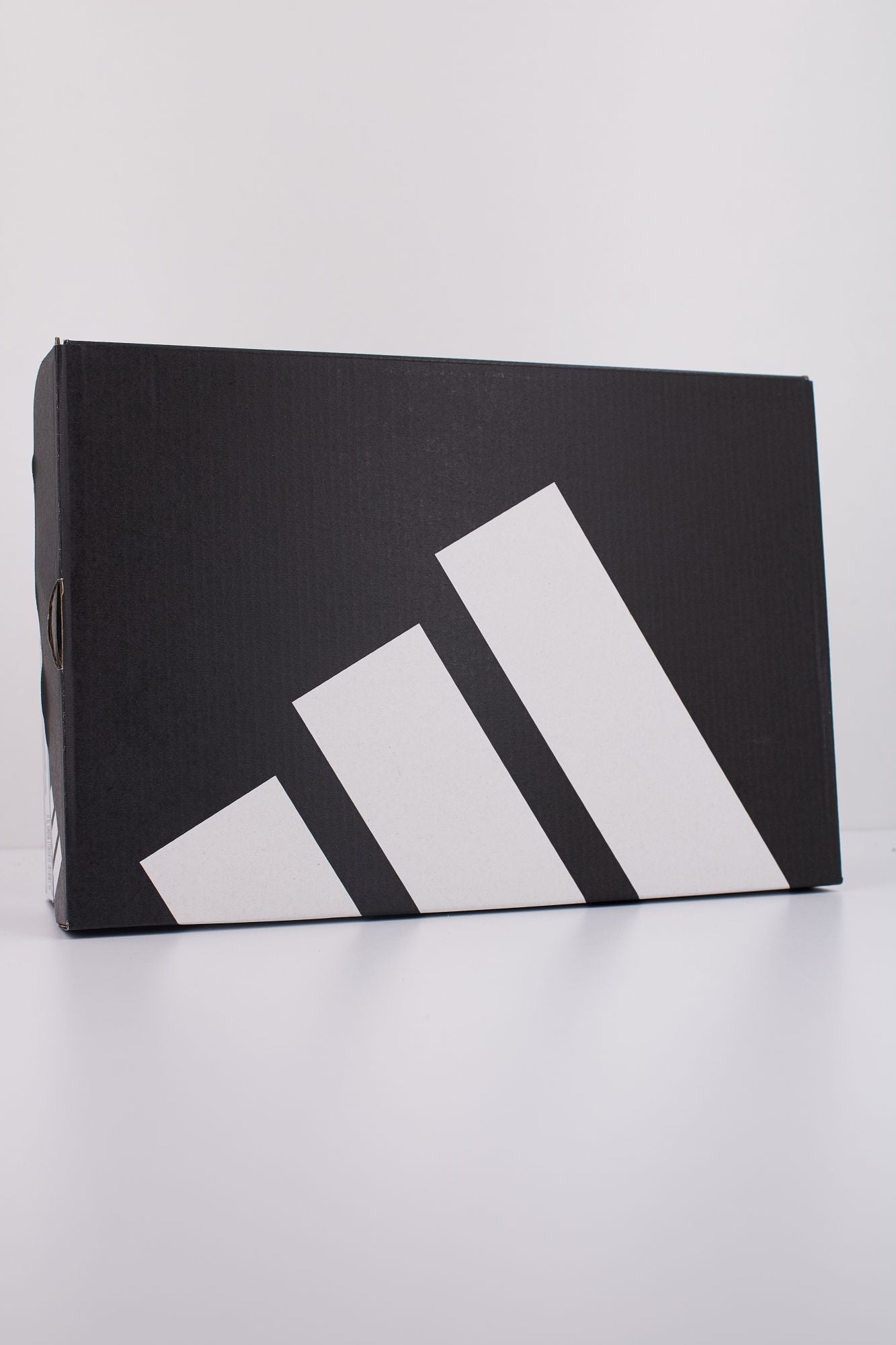 ADIDAS VL COURT 3.0 en color BURDEOS (6)