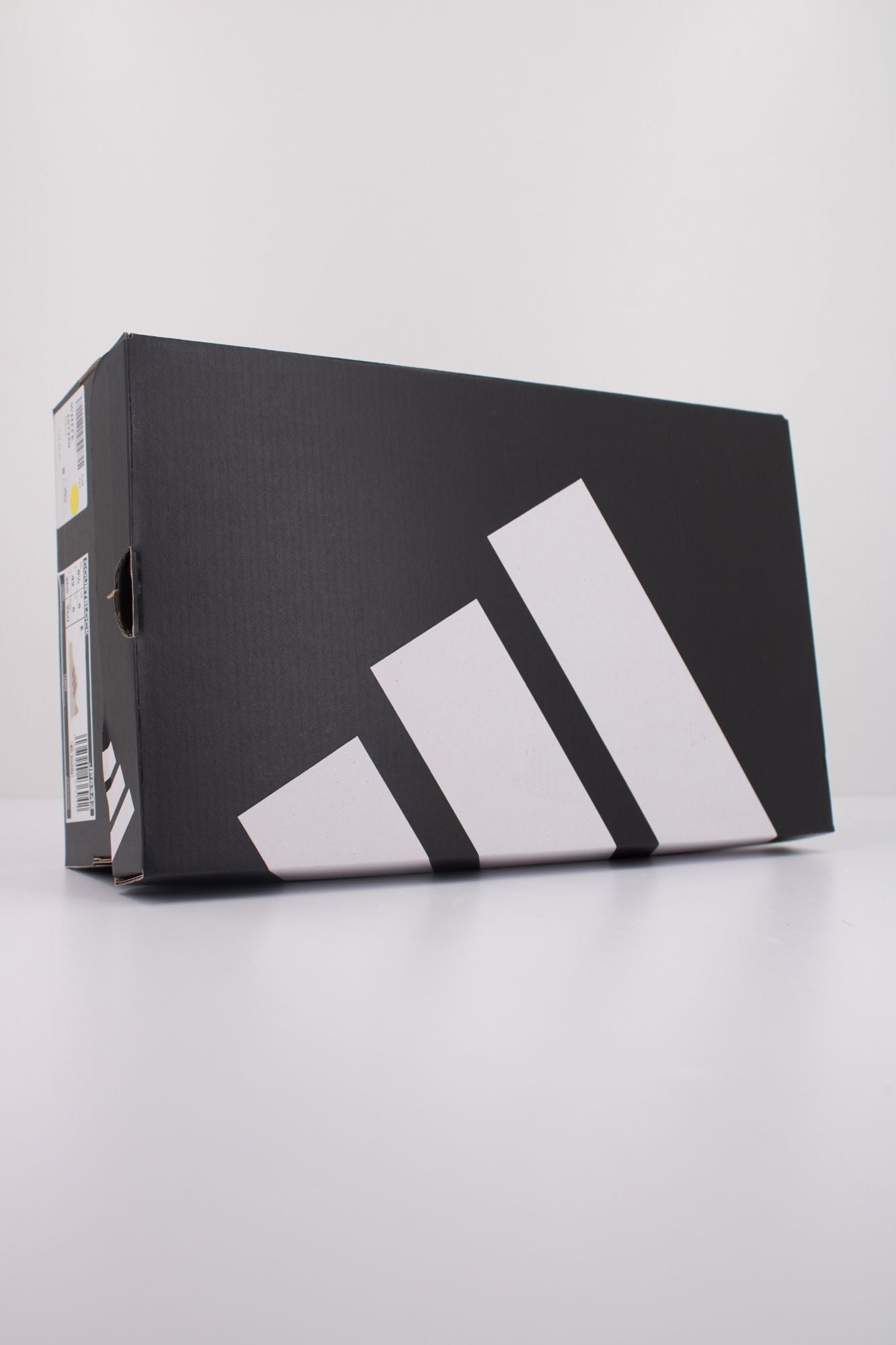 ADIDAS COURTBLOCK en color BLANCO (6)