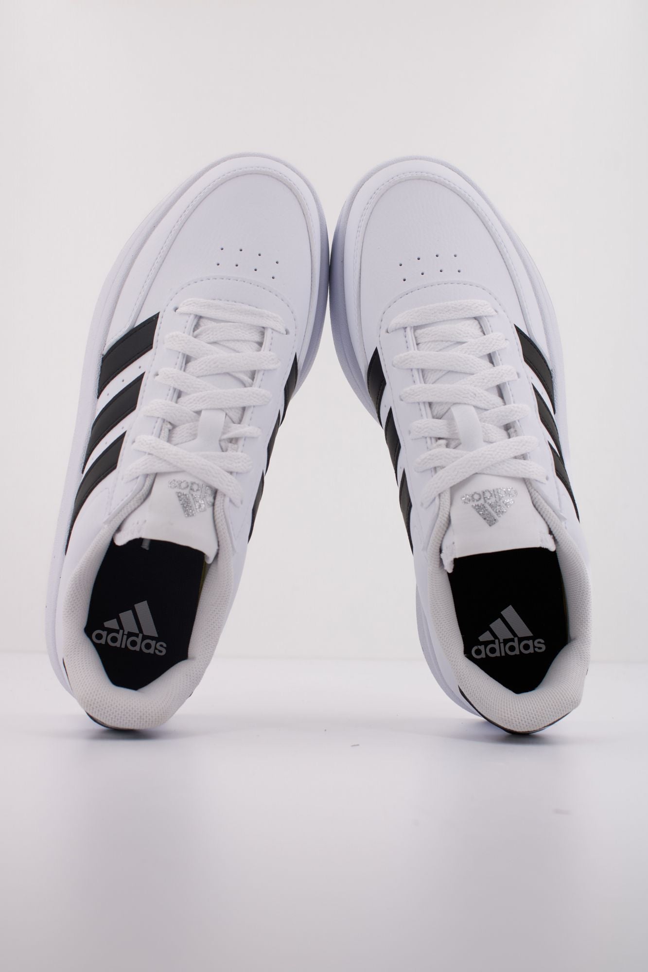 ADIDAS BREAKNET 2.0 en color BLANCO (3)