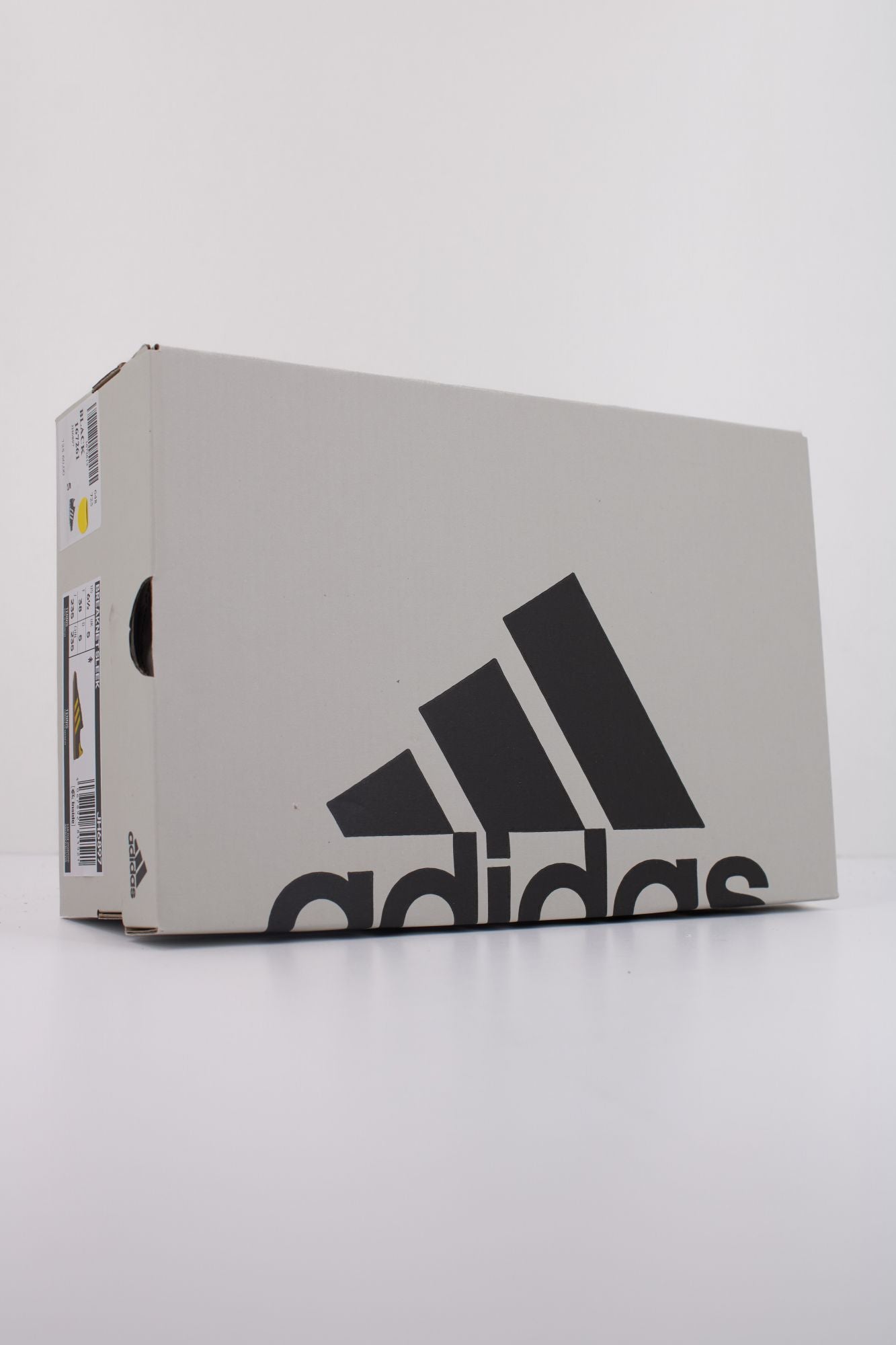 ADIDAS BREAKNET SLEEK en color NEGRO (6)