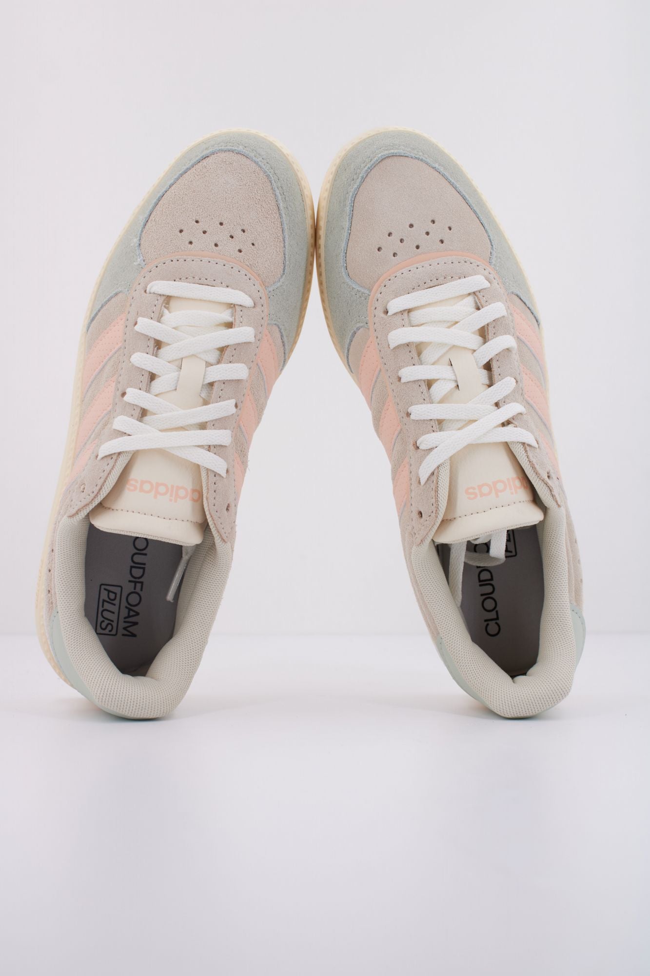 ADIDAS BREAKNET SLEEK en color MULTICOLOR (3)