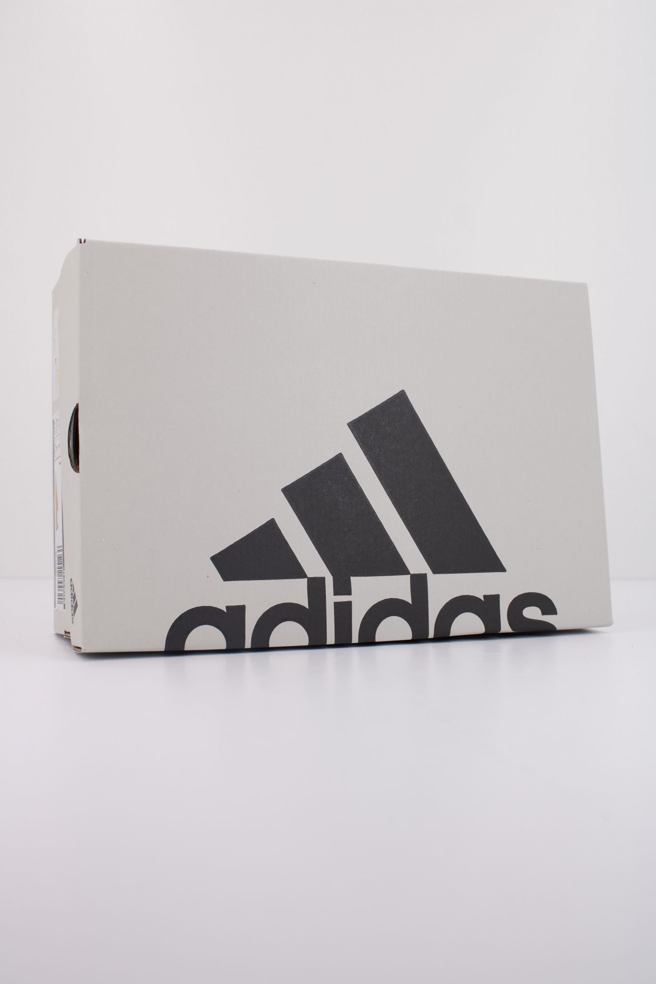 ADIDAS BREAKNET SLEEK en color MULTICOLOR (6)