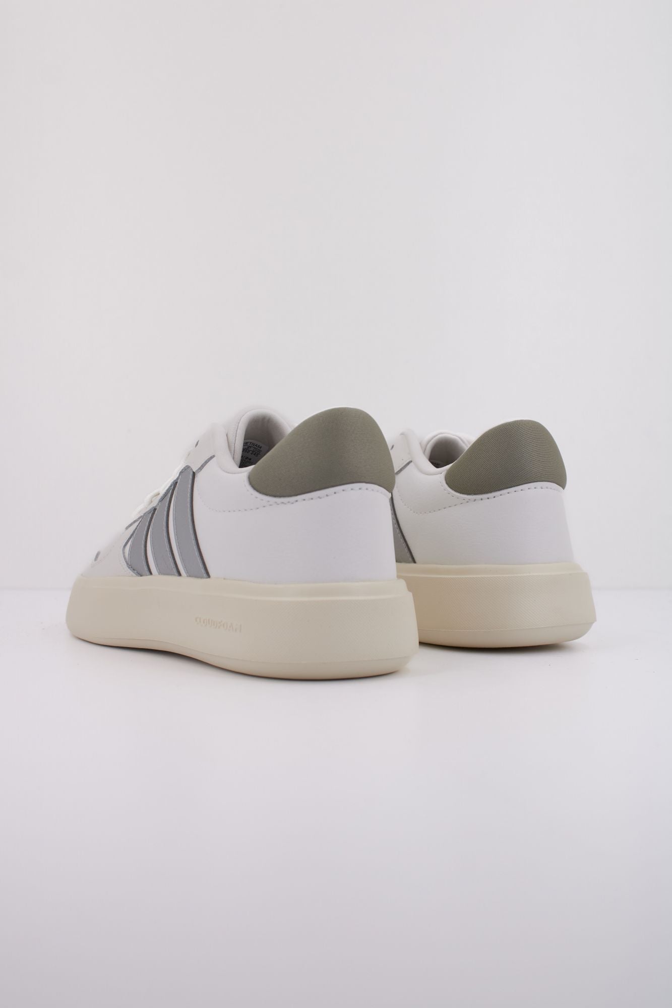 ADIDAS LITECOURT en color BLANCO (4)