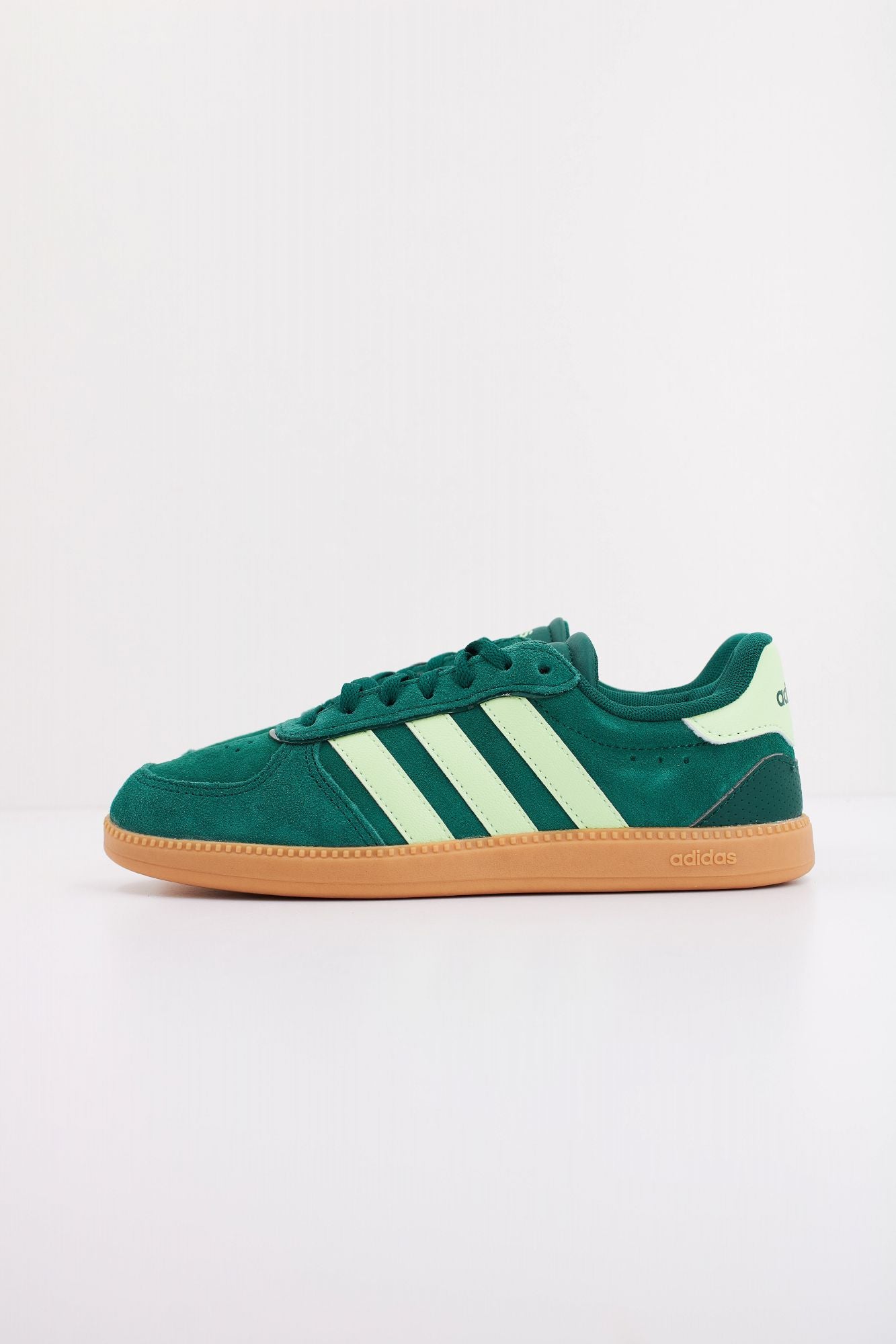 ADIDAS BREAKNET SLEEK en color VERDE (1)