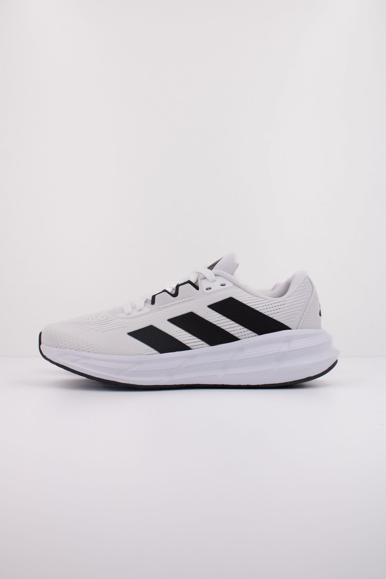 ADIDAS QUESTAR 3 M en color BLANCO (1)