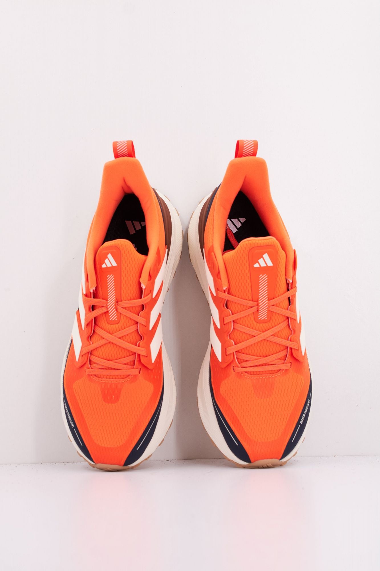 ADIDAS ULTRARUN 5 TR en color NARANJA (3)