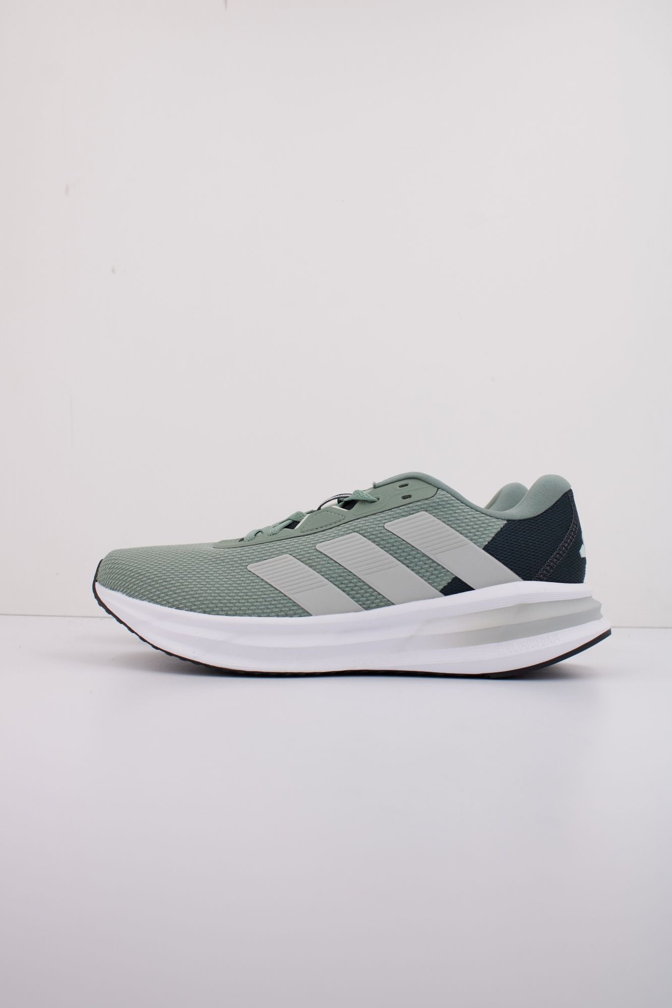 ADIDAS GALAXY 7 M en color VERDE (1)