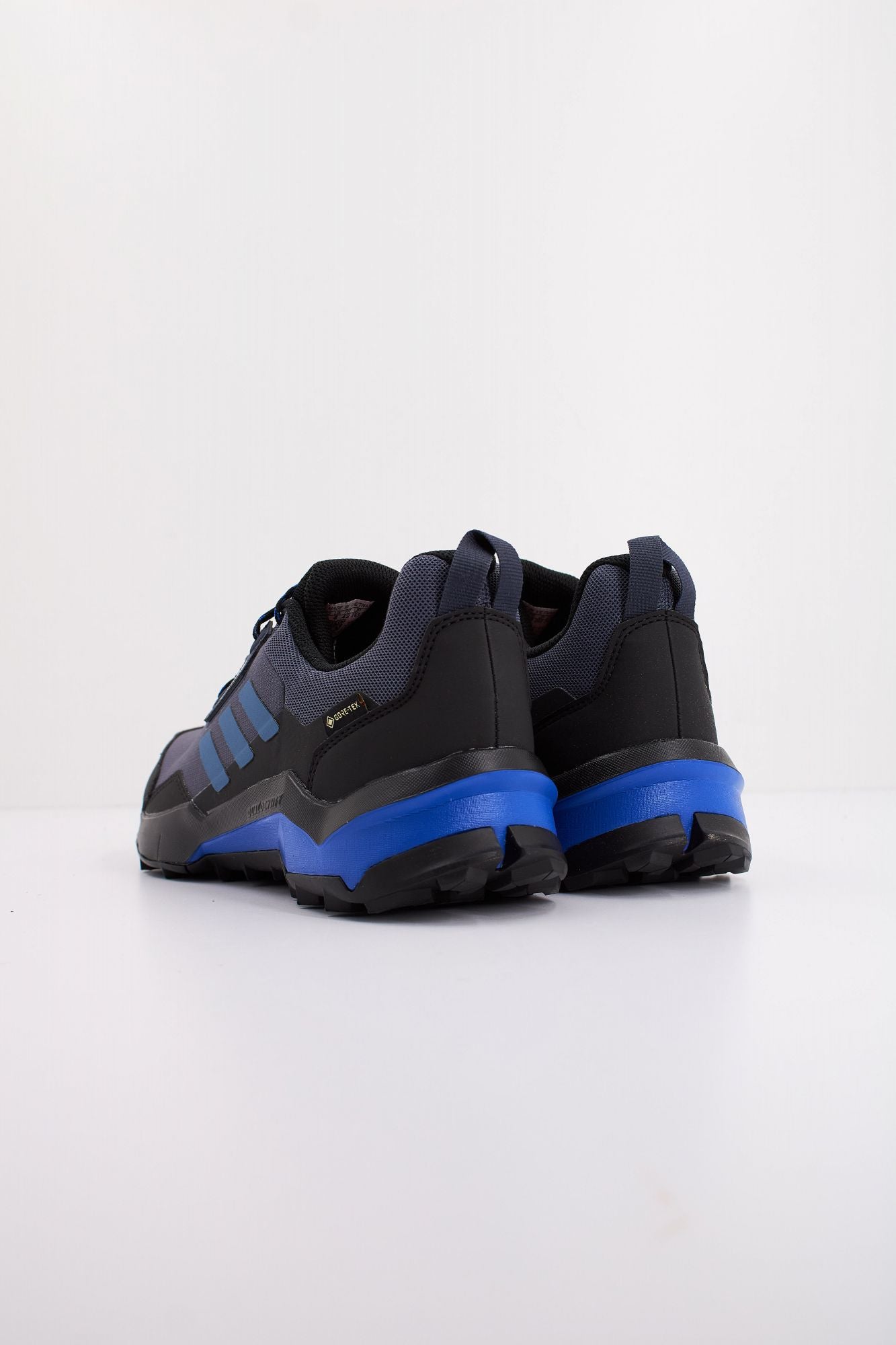 ADIDAS TERREX AX4 GTX en color AZUL (4)
