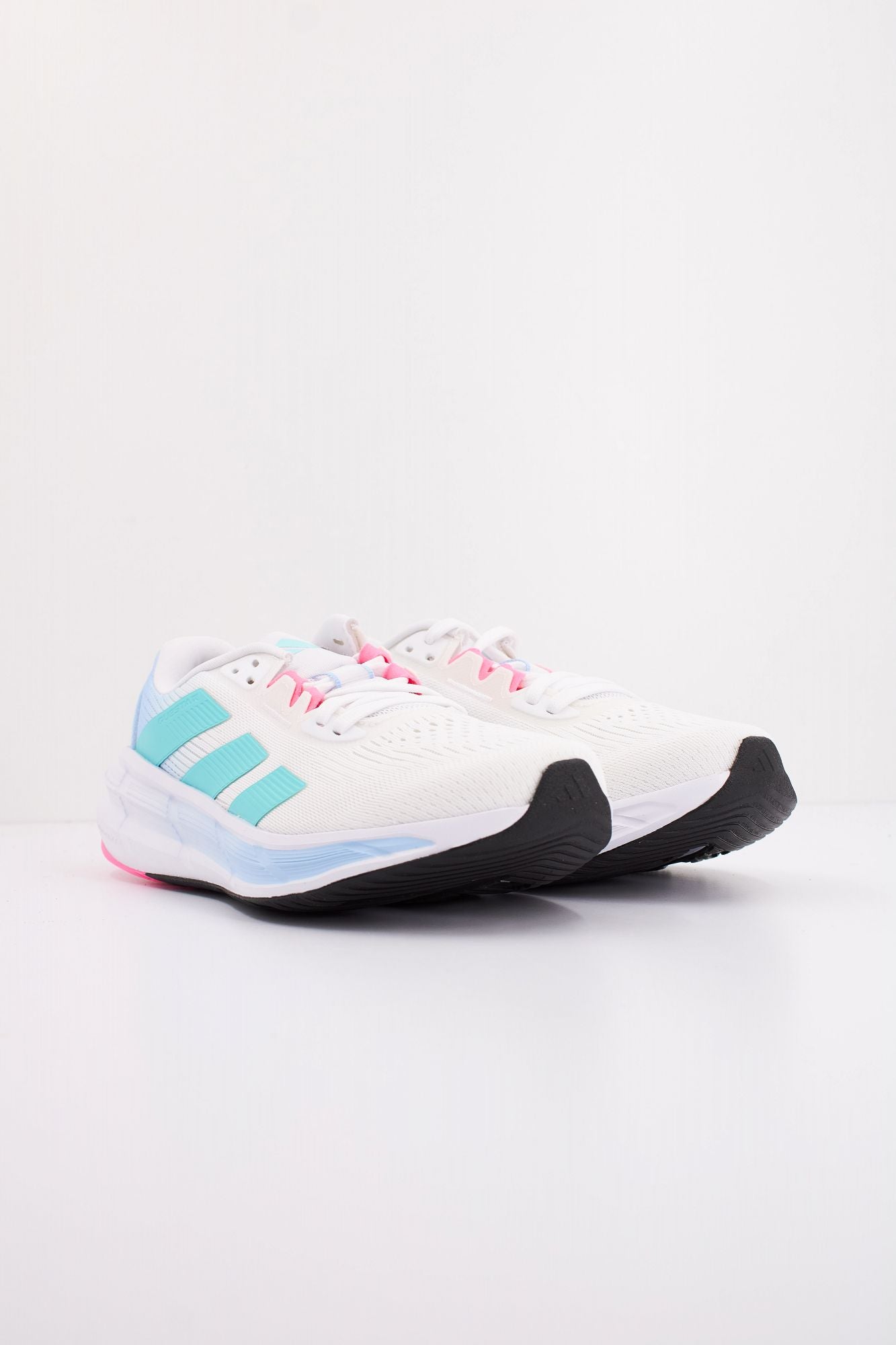 ADIDAS QUESTAR 3 W en color BLANCO (2)
