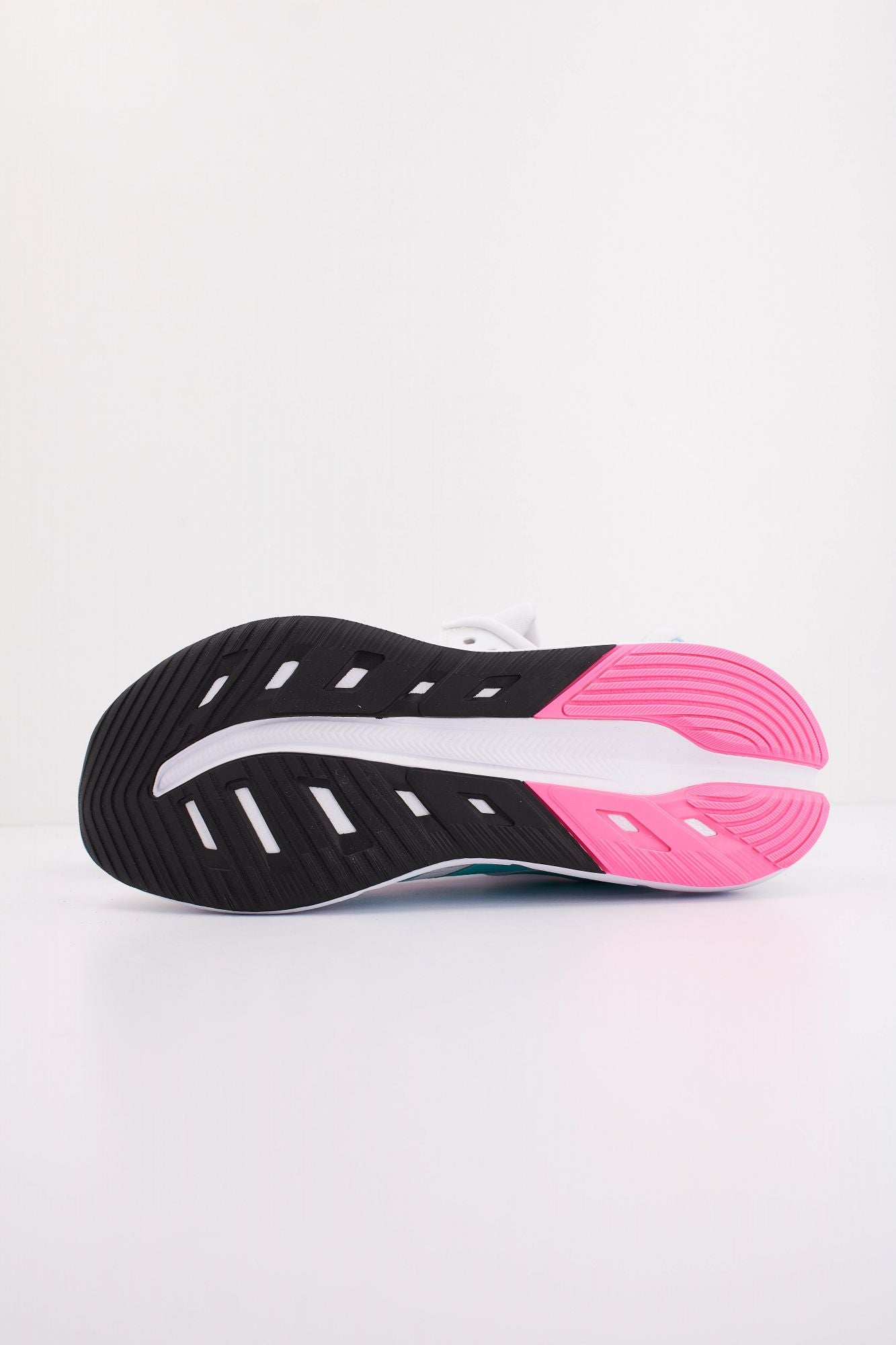 ADIDAS QUESTAR 3 W en color BLANCO (5)