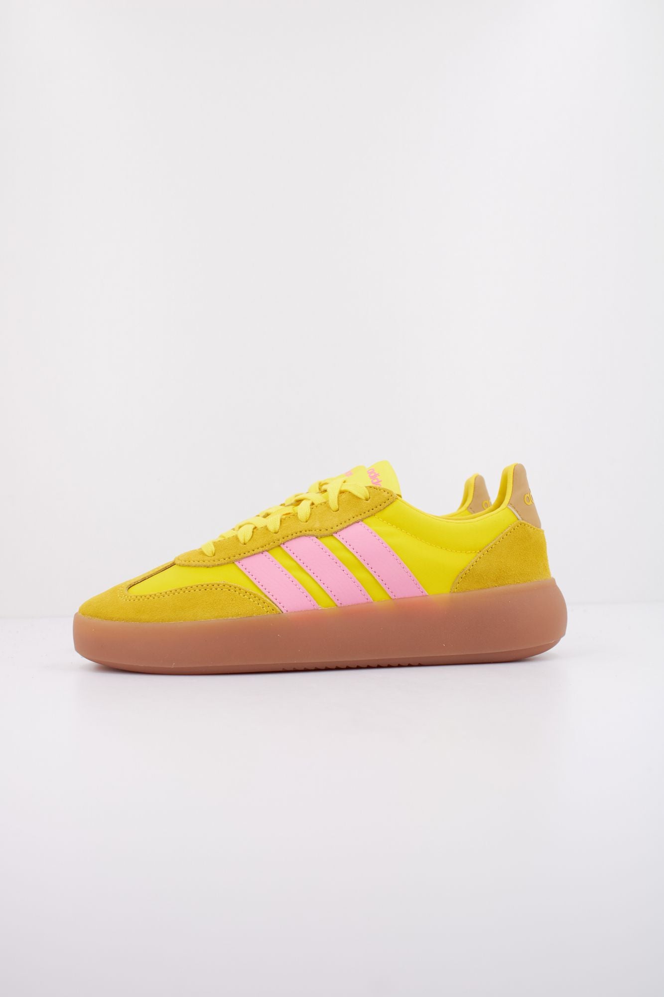 ADIDAS BARREDA DECODE en color AMARILLO (1)