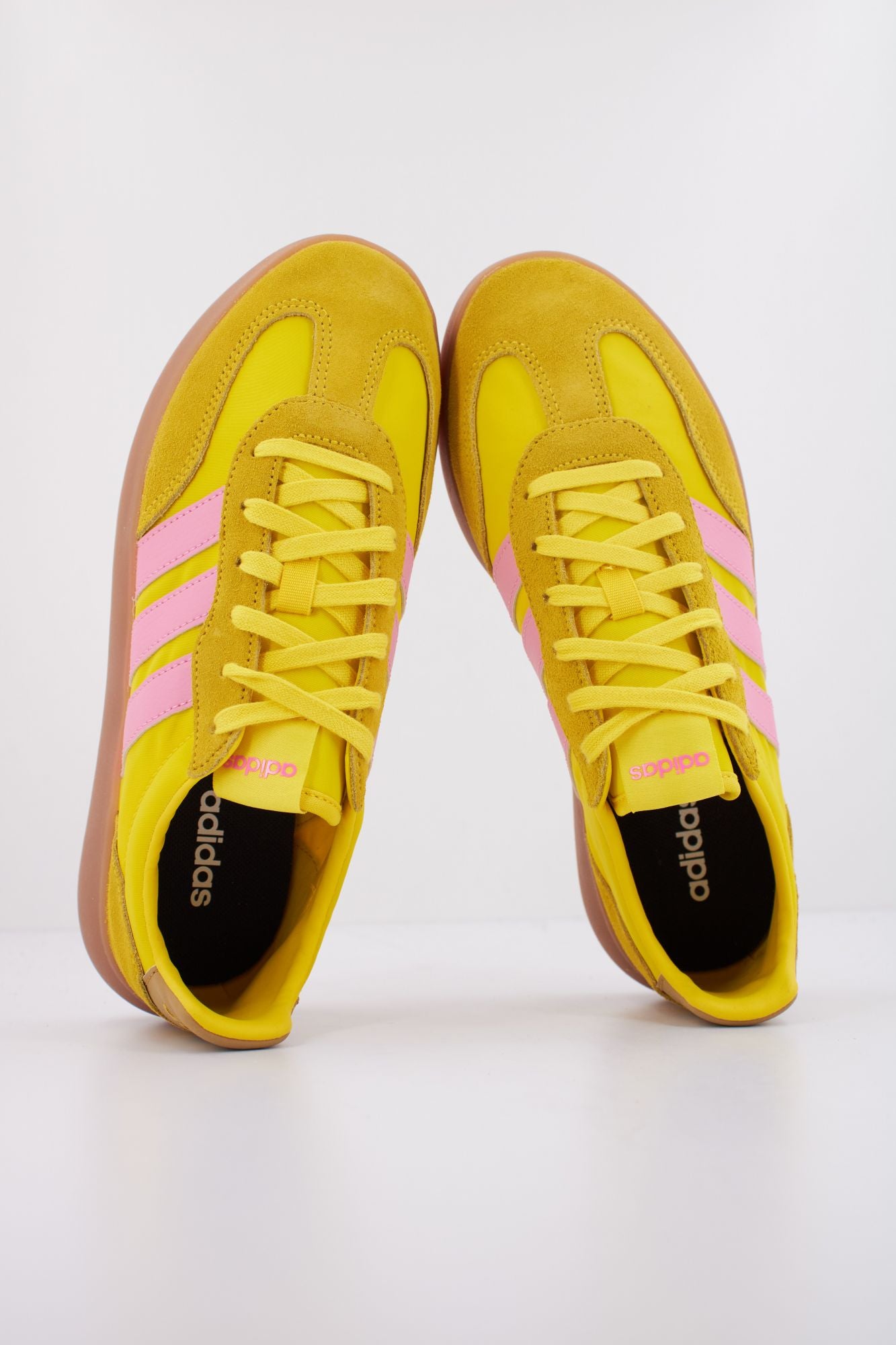 ADIDAS BARREDA DECODE en color AMARILLO (3)