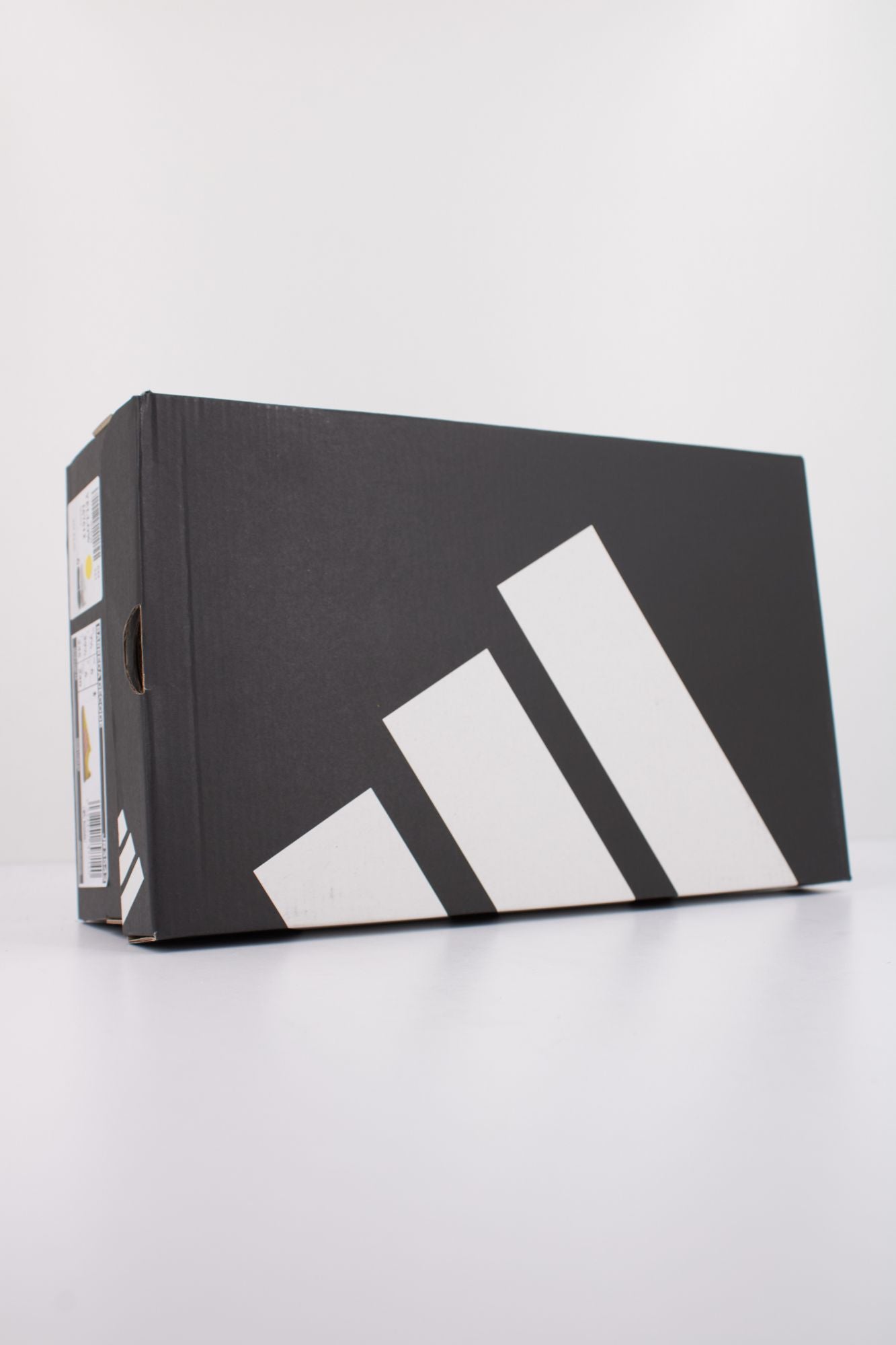 ADIDAS BARREDA DECODE en color AMARILLO (6)