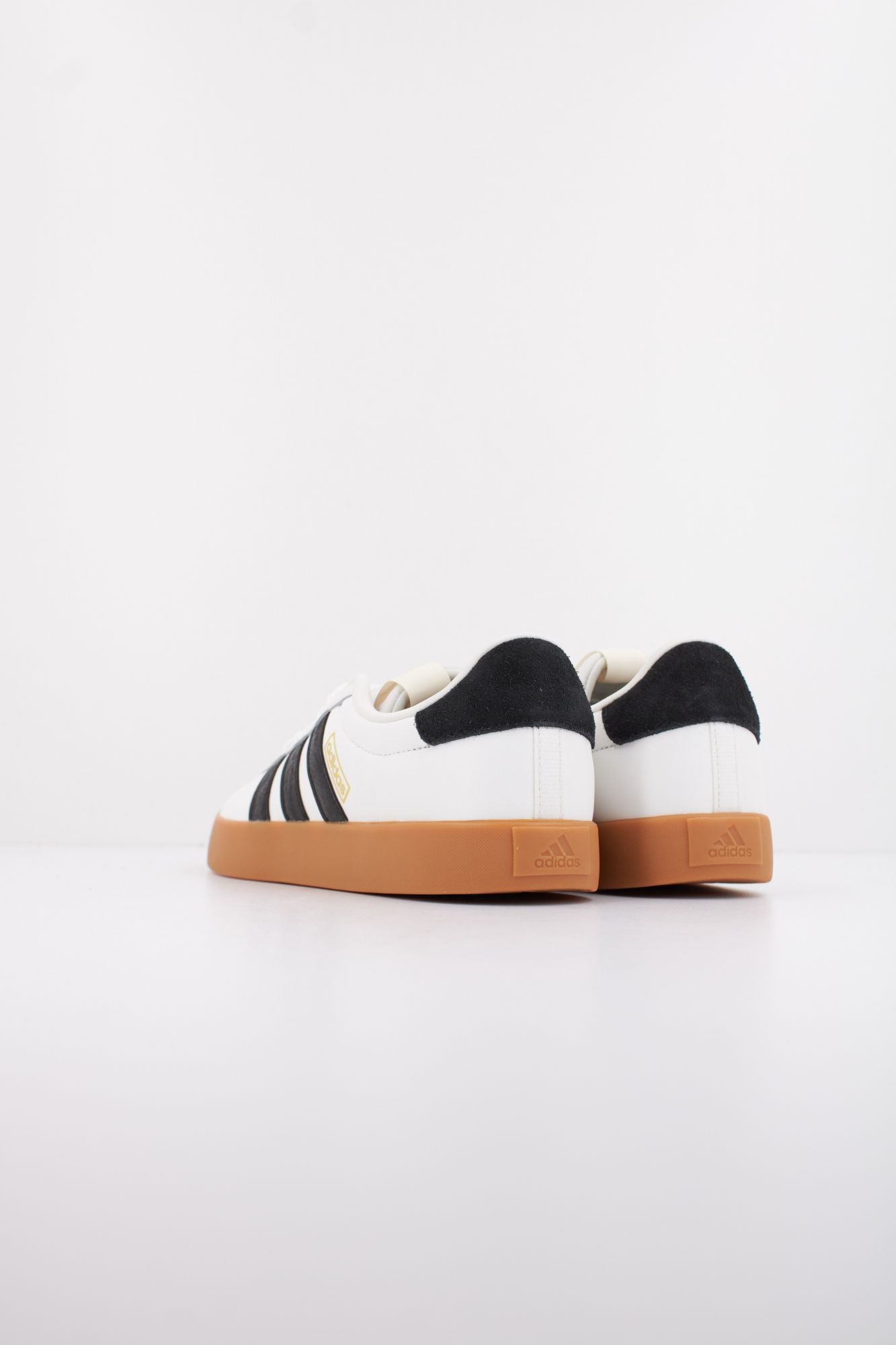 ADIDAS VL COURT 3.0 en color BLANCO (4)