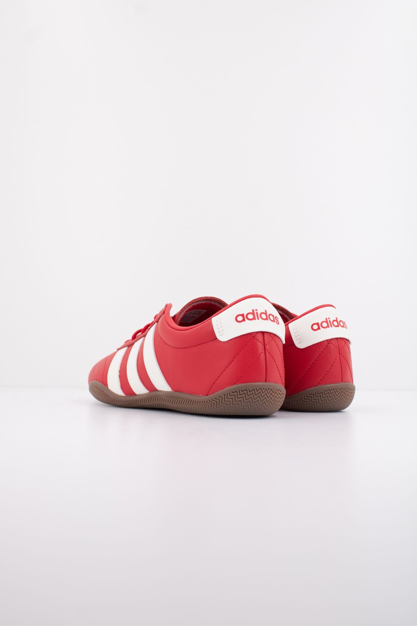 ADIDAS GRAND COURT LO en color ROJO (4)