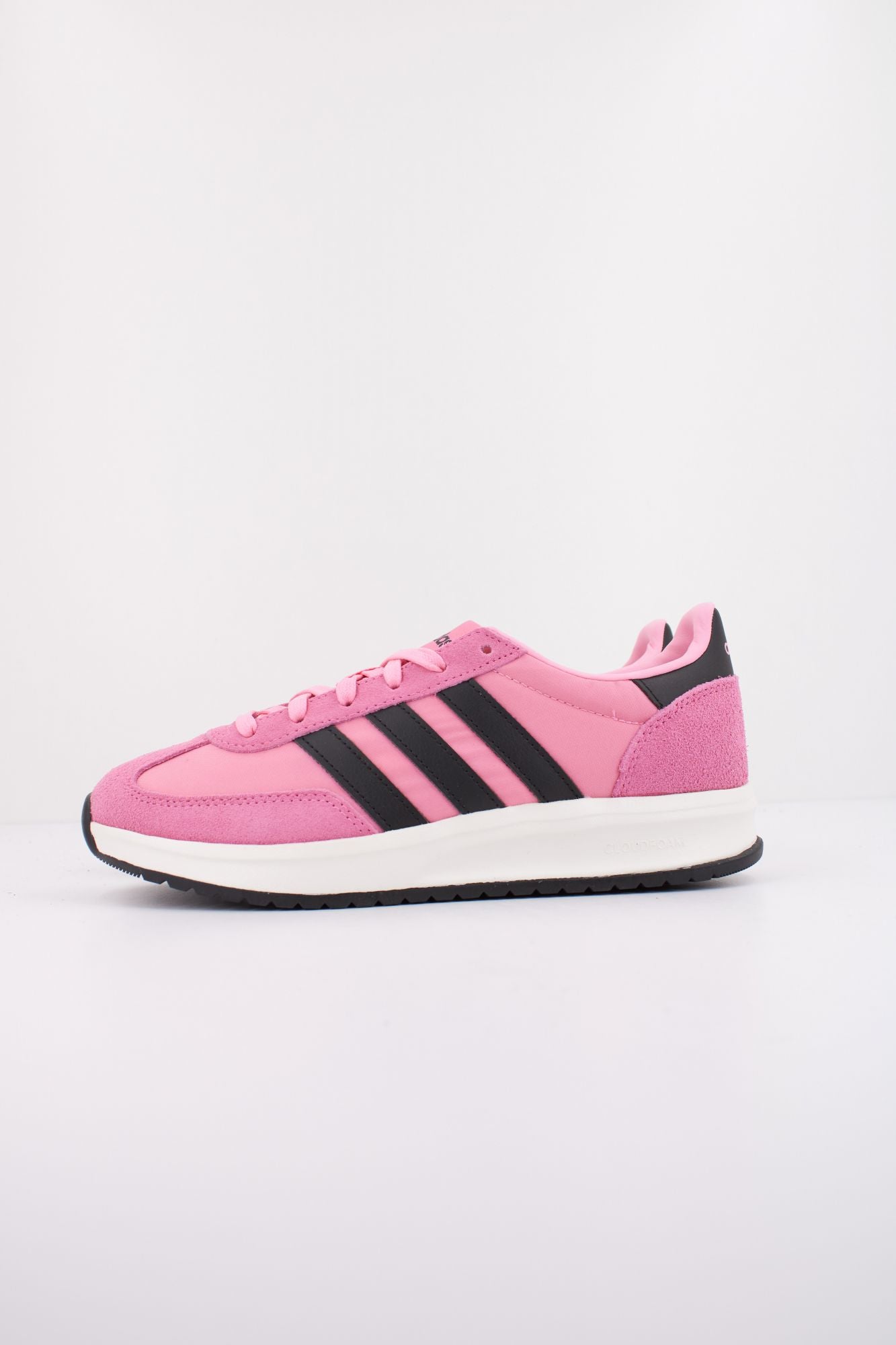 ADIDAS RUN 70s 2.0 en color ROSA (1)