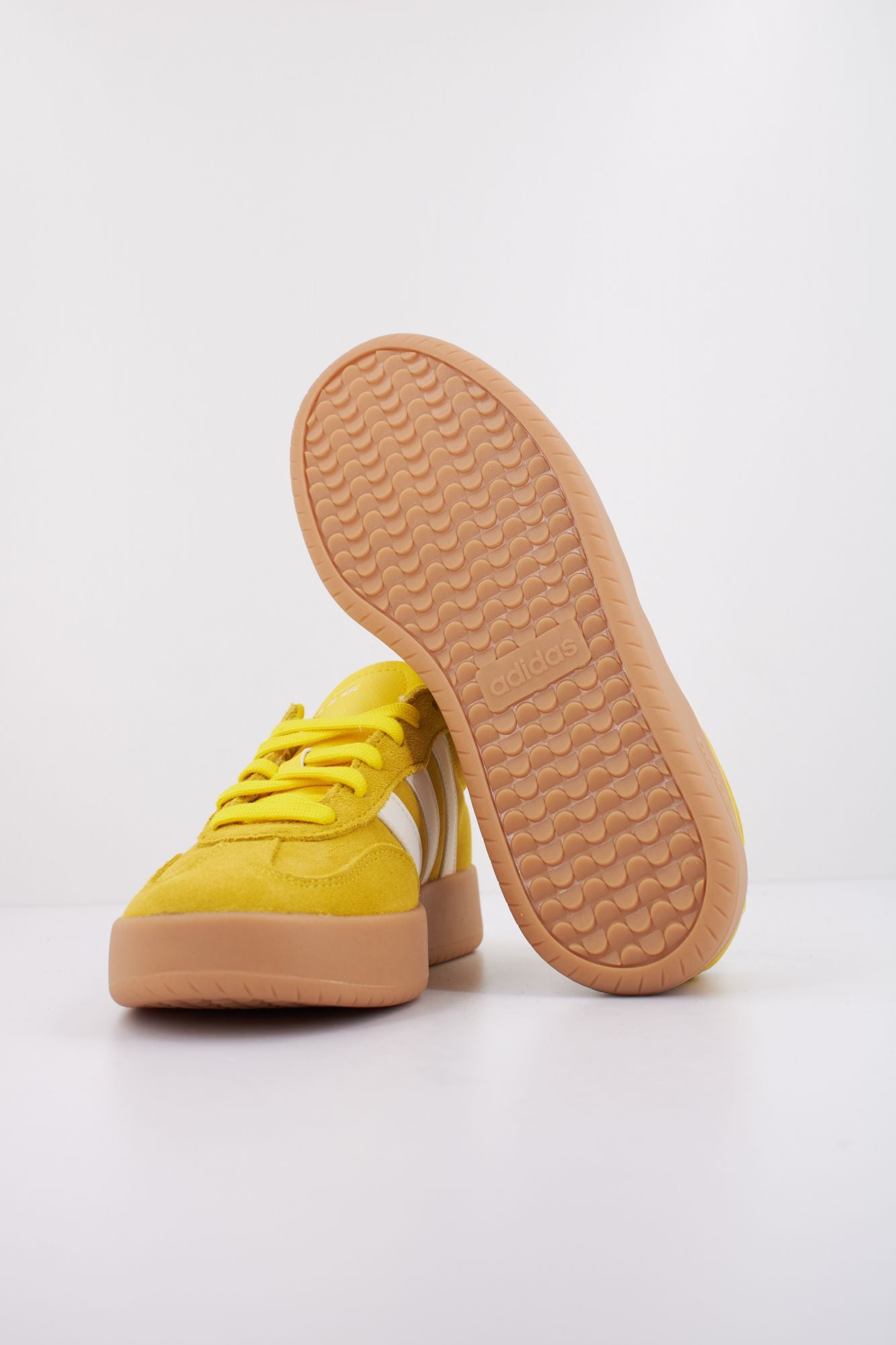 ADIDAS BARREDA en color AMARILLO (5)