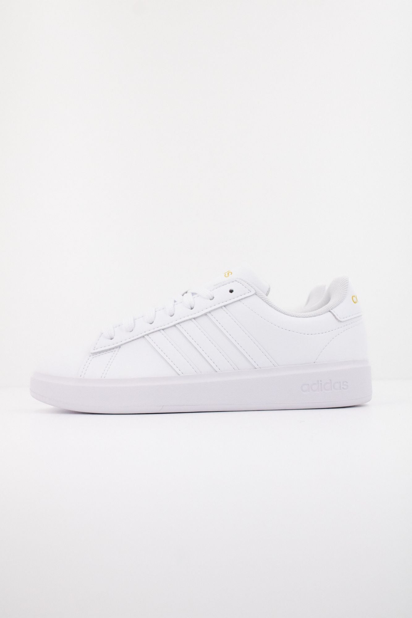 ADIDAS GRAND COURT 2.0 en color BLANCO (1)