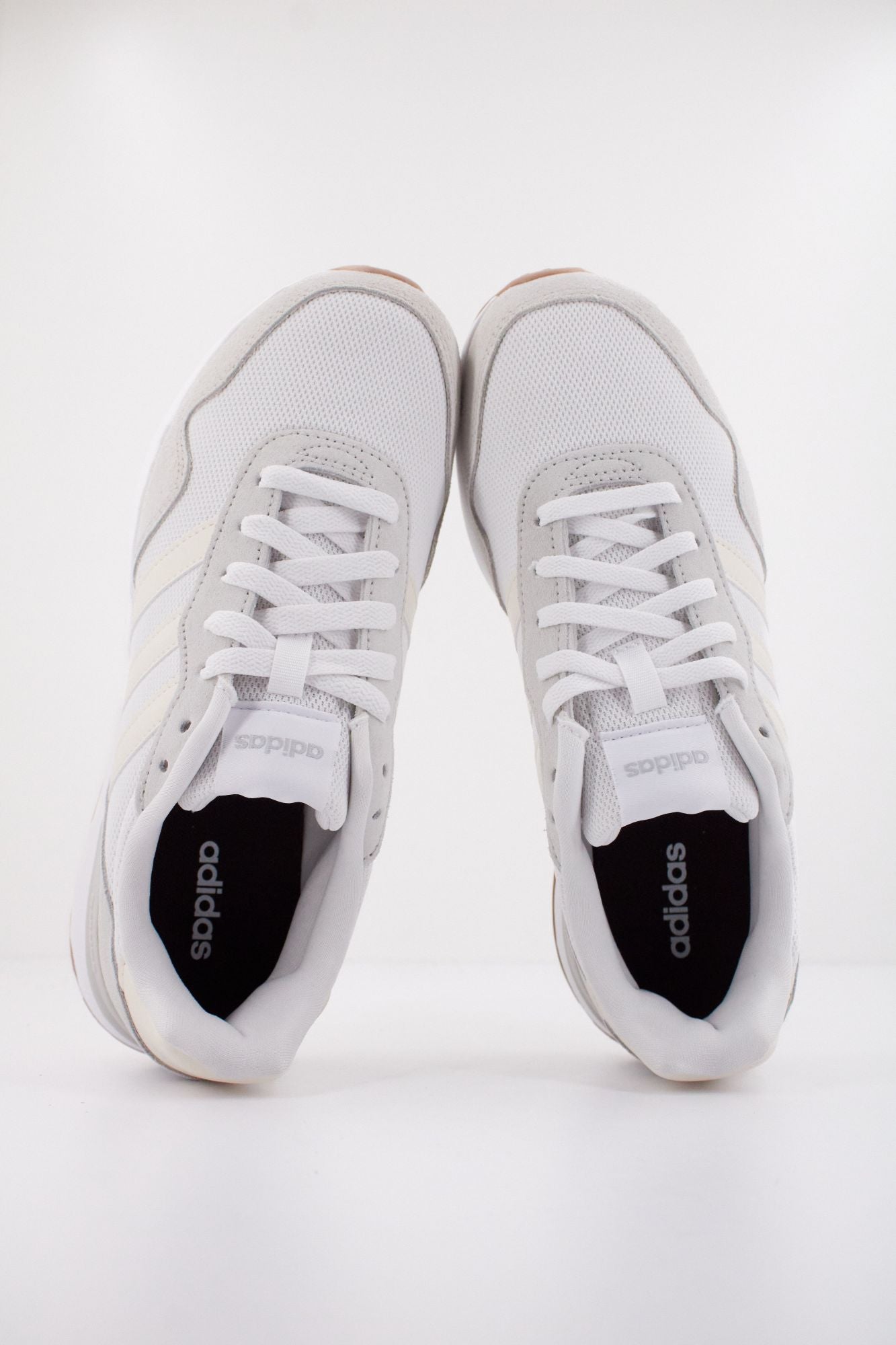 ADIDAS RUN 60s 4.0 en color BLANCO (3)