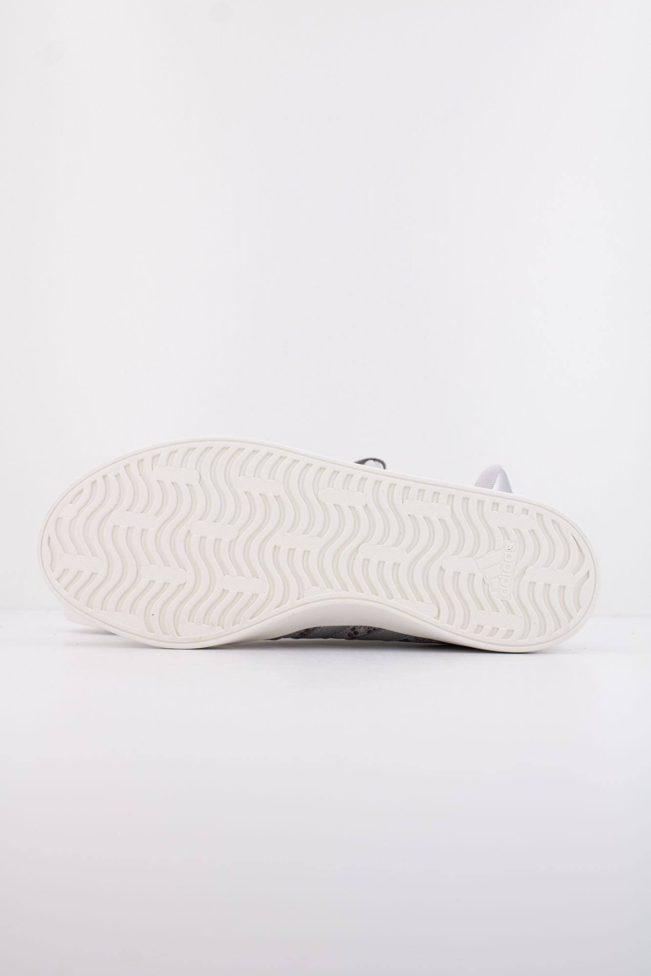 ADIDAS VL COURT 3.0 en color ANIMAL PRINT (5)