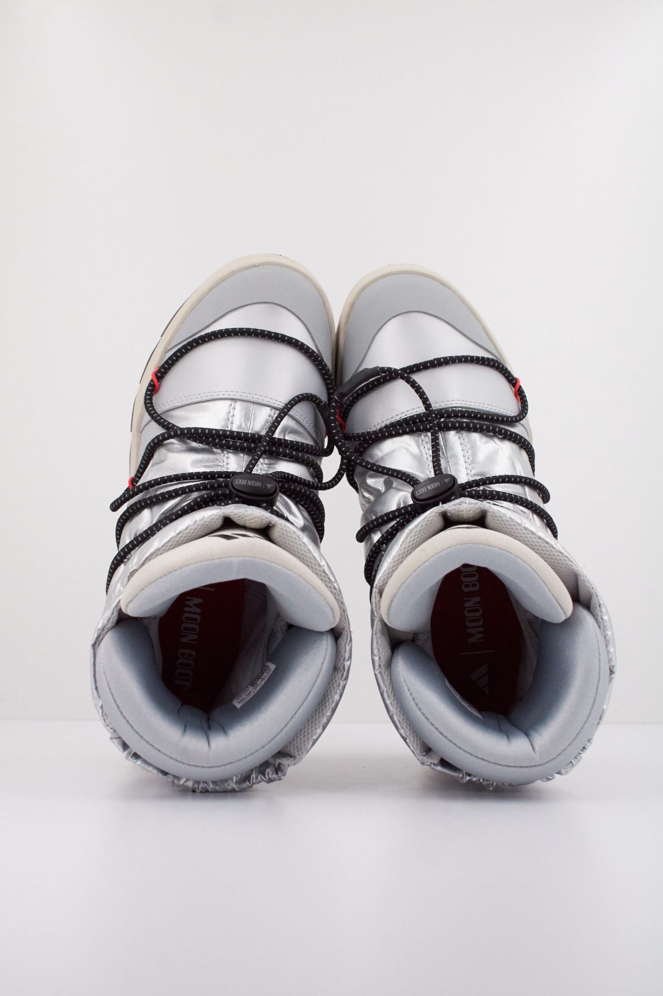 ADIDAS X MOONBOOT A en color PLATA (3)