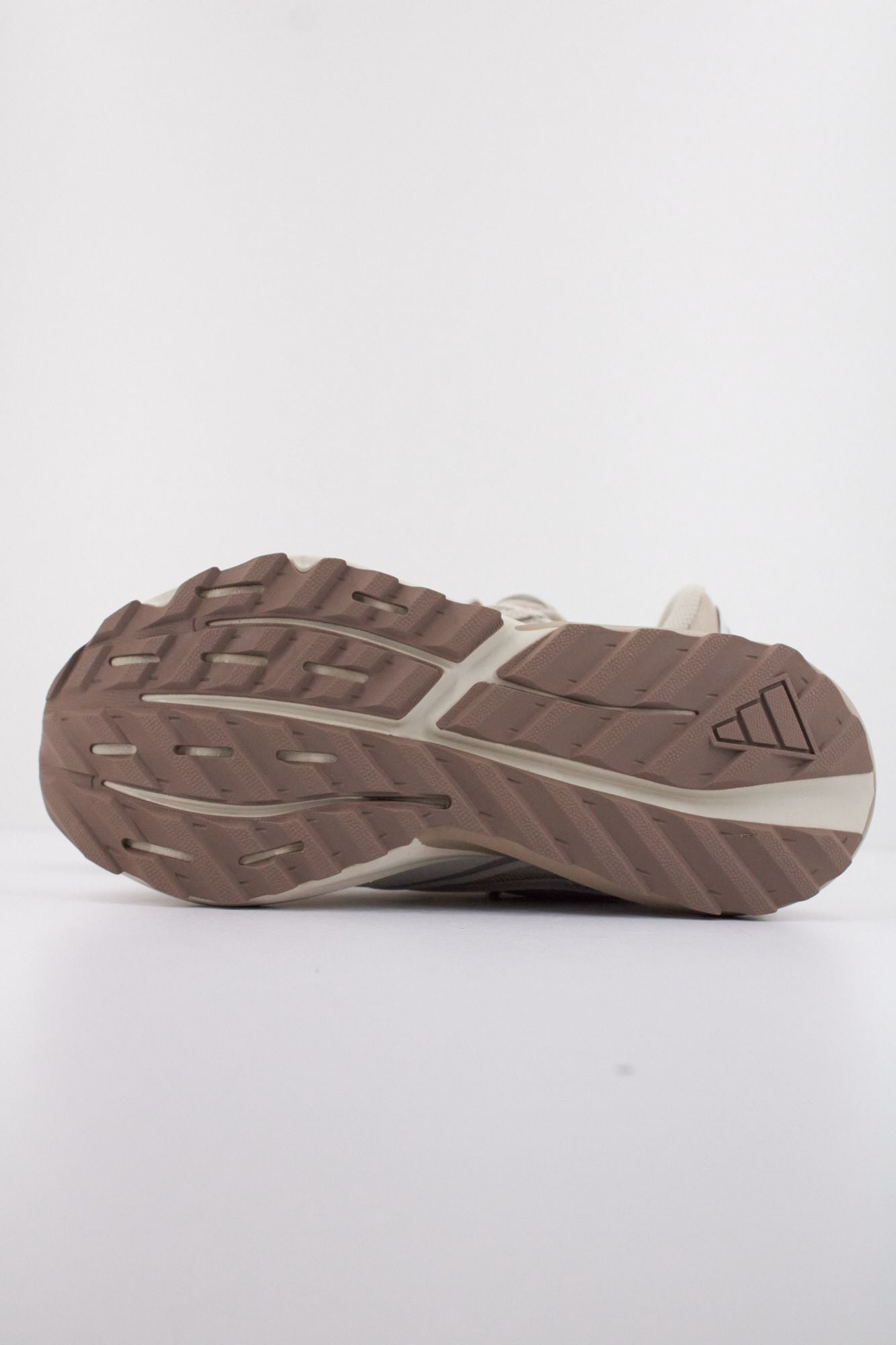ADIDAS LIGHTBLAZE ATR en color MARRON (4)