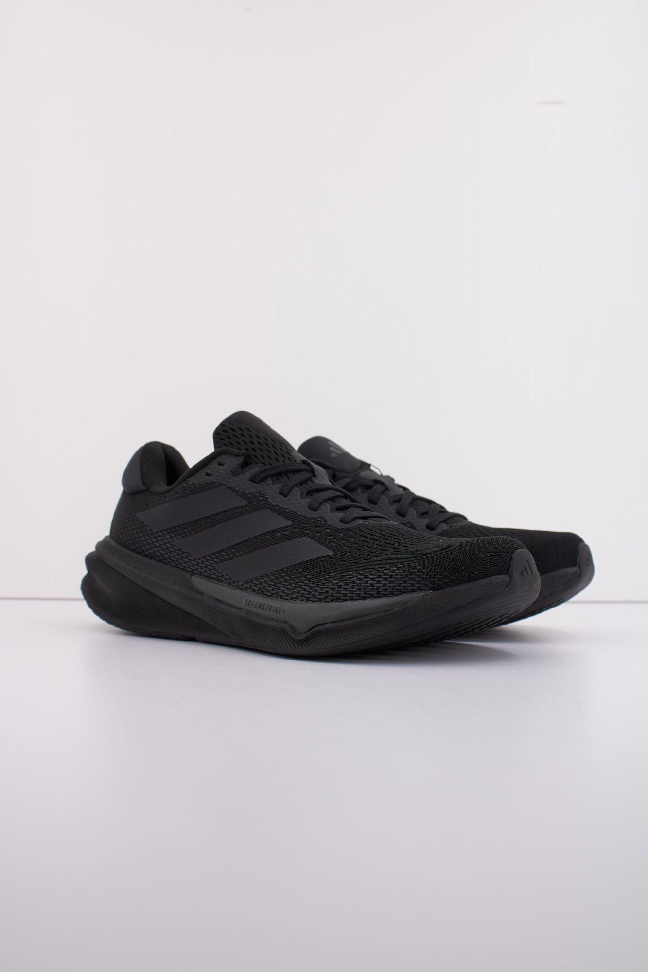 ADIDAS SUPERNOVA STRIDE 2 en color NEGRO (2)