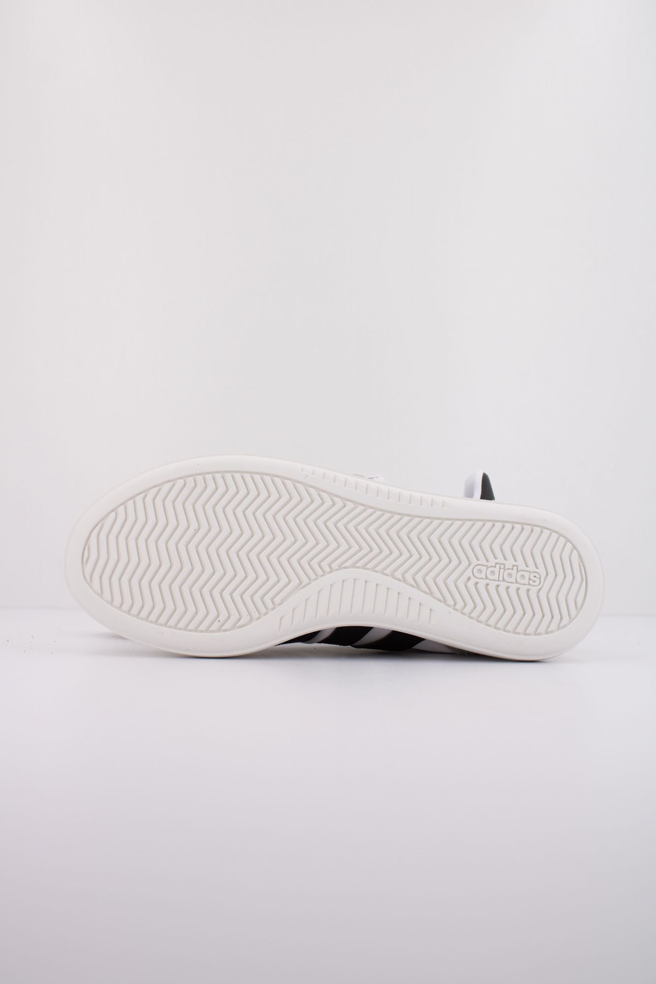 ADIDAS BARREDA DECODE J en color BLANCO (5)