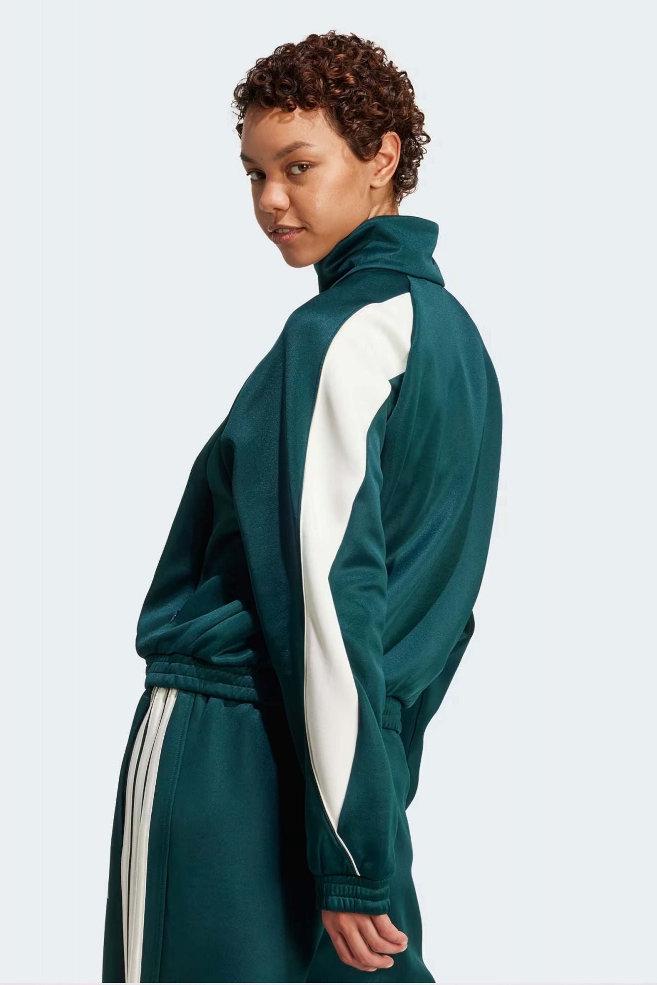 ADIDAS W STADIUM TT en color VERDE (3)