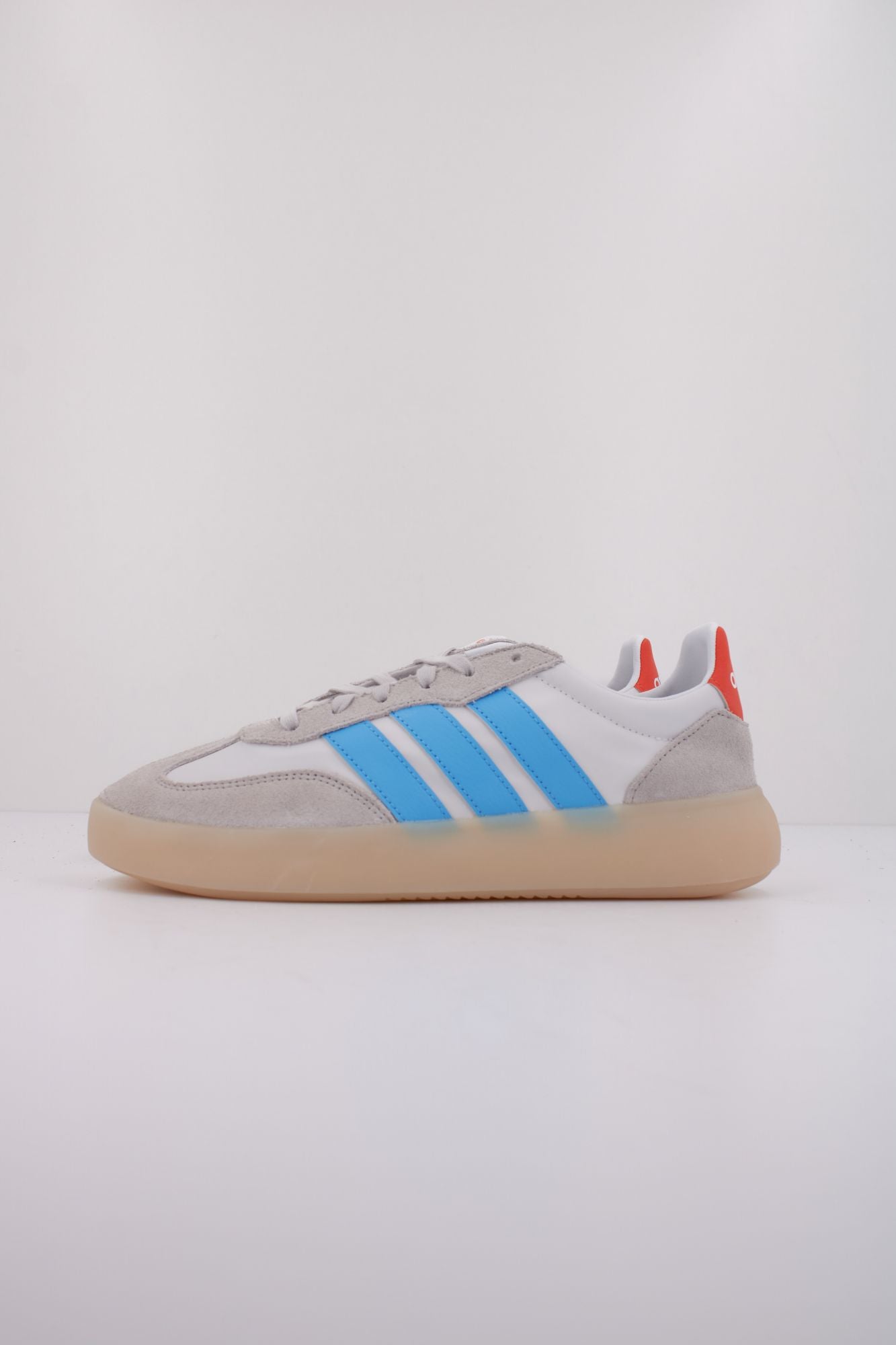 ADIDAS BARREDA DECODE en color BLANCO (1)