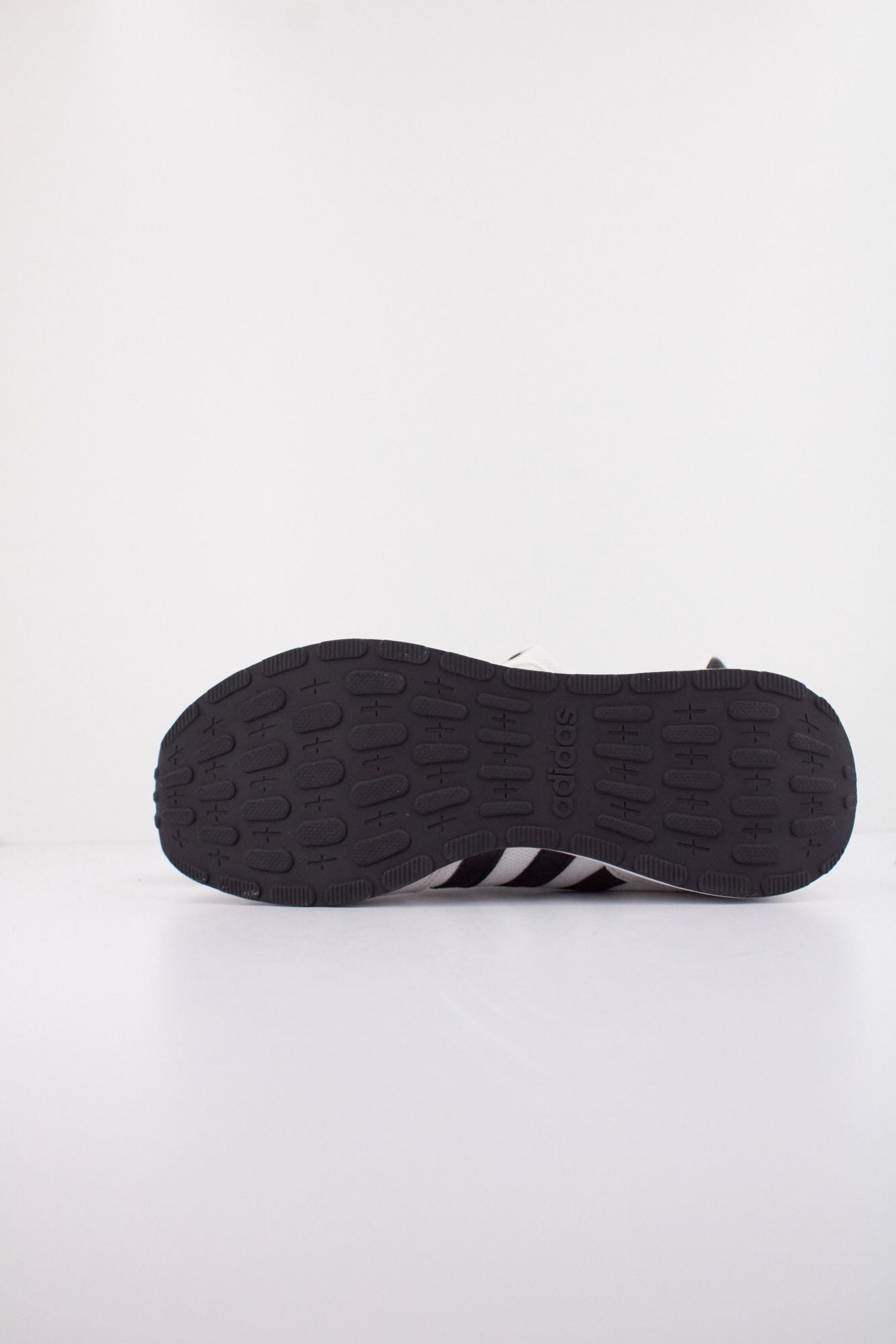 ADIDAS RUN 60s 4.0 en color BLANCO (5)