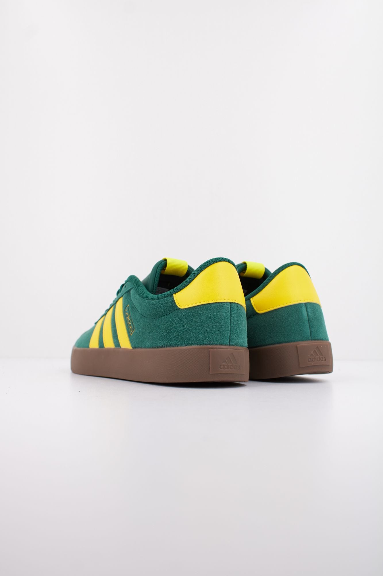 ADIDAS COURT 3.0 en color VERDE (4)