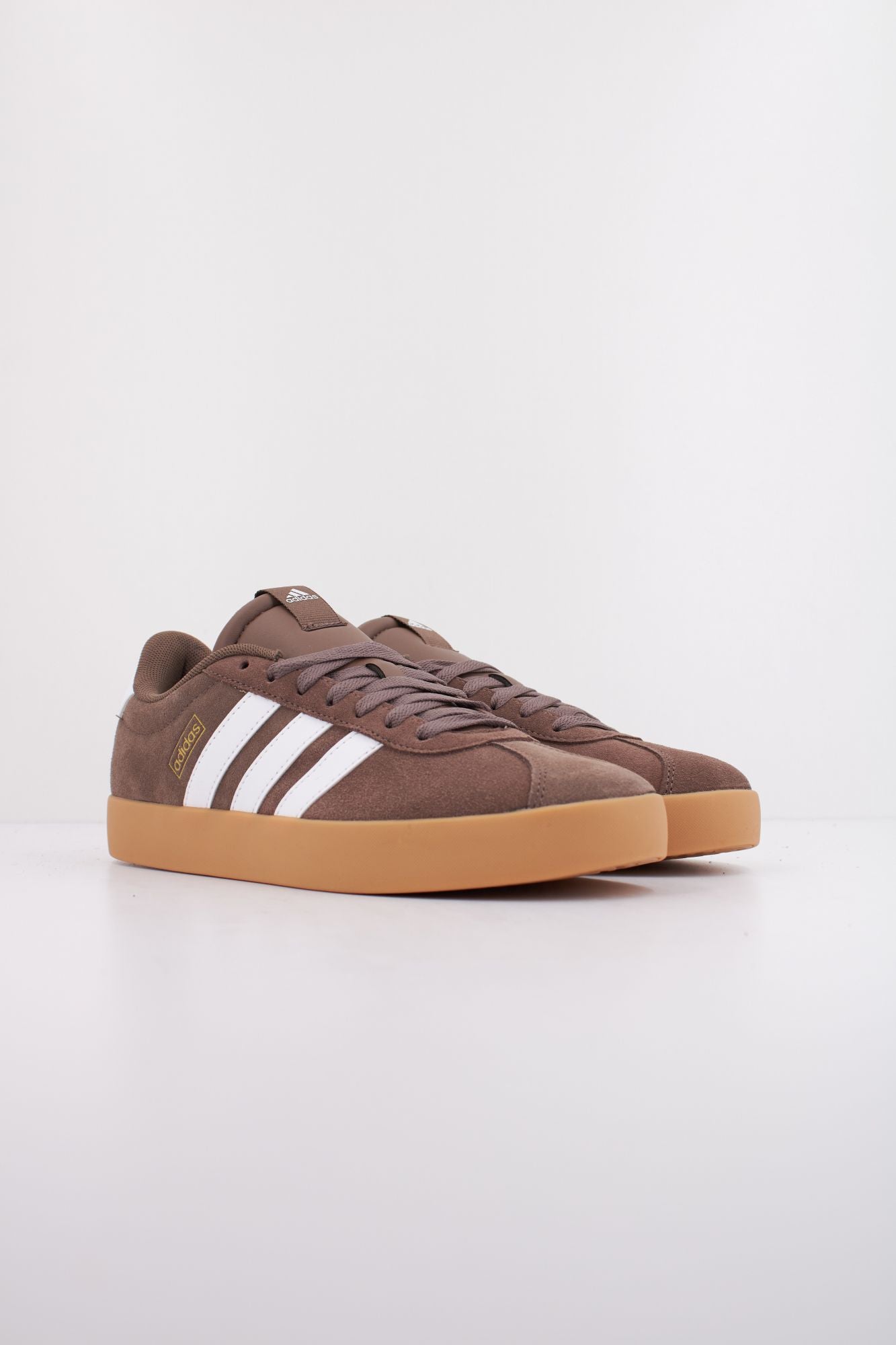 ADIDAS VL COURT 3.0 en color MARRON (2)
