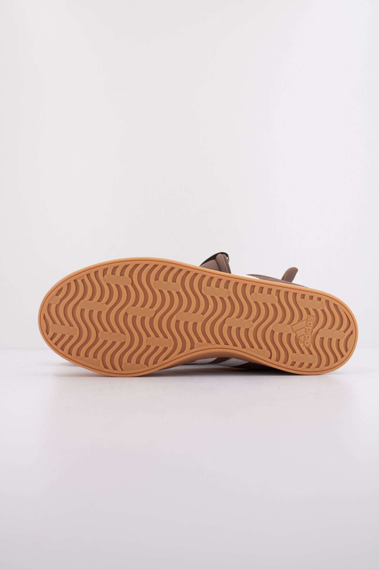 ADIDAS VL COURT 3.0 en color MARRON (5)