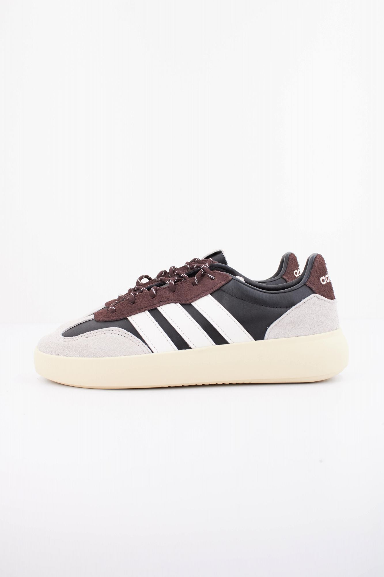 ADIDAS BARREDA DECODE LUX en color NEGRO (1)