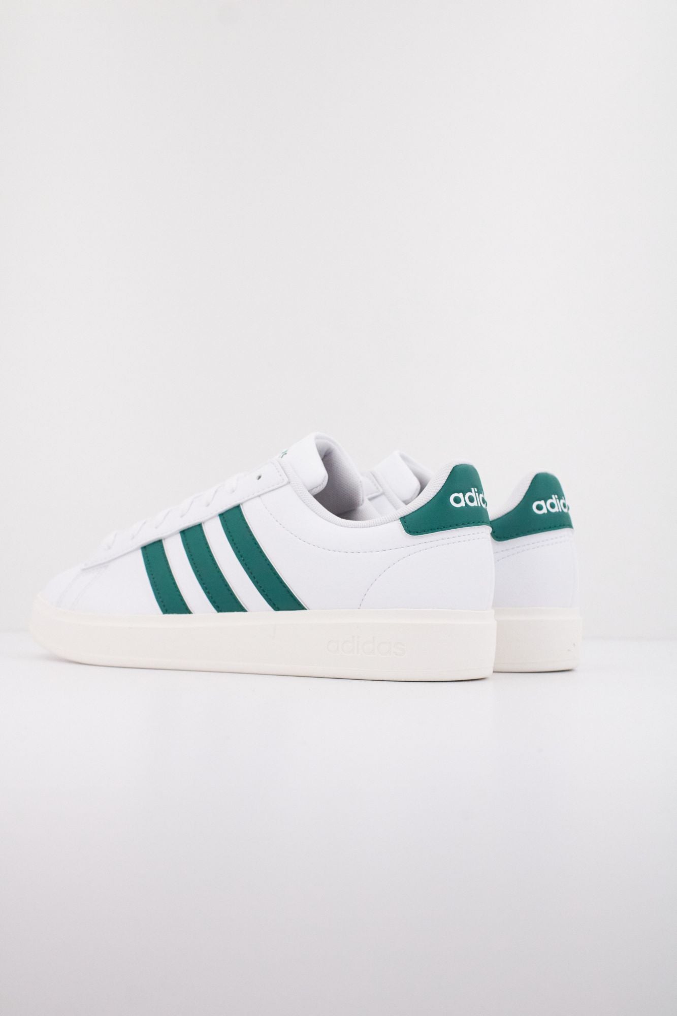 ADIDAS GRAND COURT 2.0 en color BLANCO (5)